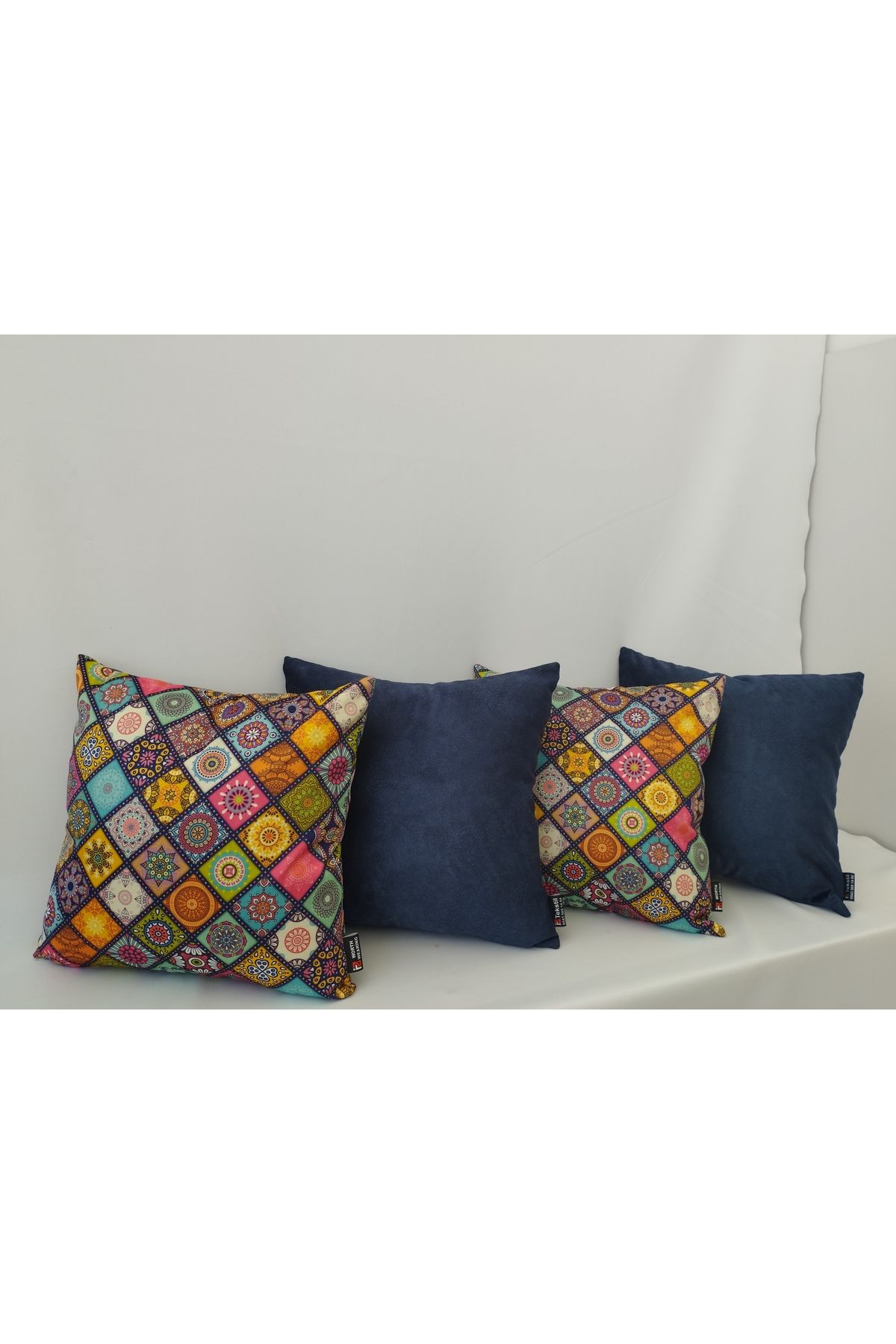 İZ WORTH WEARİNG-MANDALA PATTERNED RAŞEL FABRIC + PRINTED RAŞEL FABRIC WITH CONBIN WITH HIDDEN ZIPPER IS PRICE FOR 4 PIECES 1