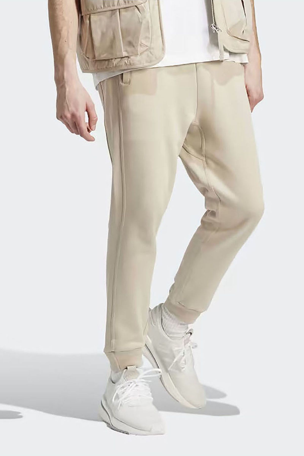 Adidas shop beige sweatpants