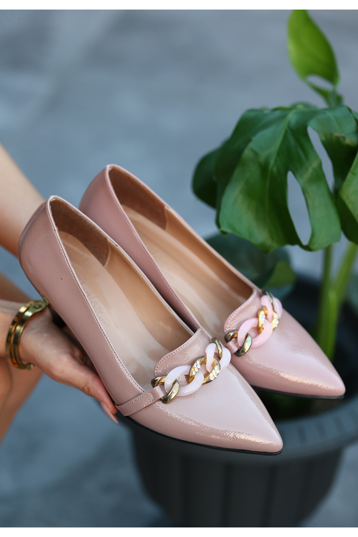 Soss Pudra Rugan Topuklu Ayakkabı