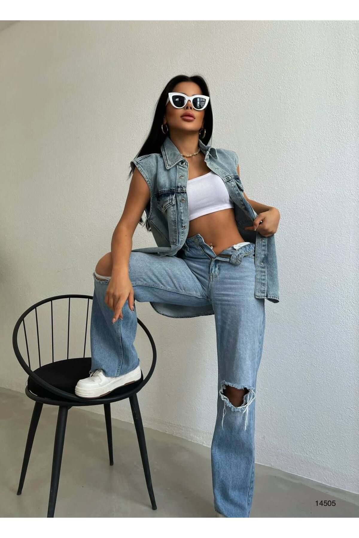 complete the look image