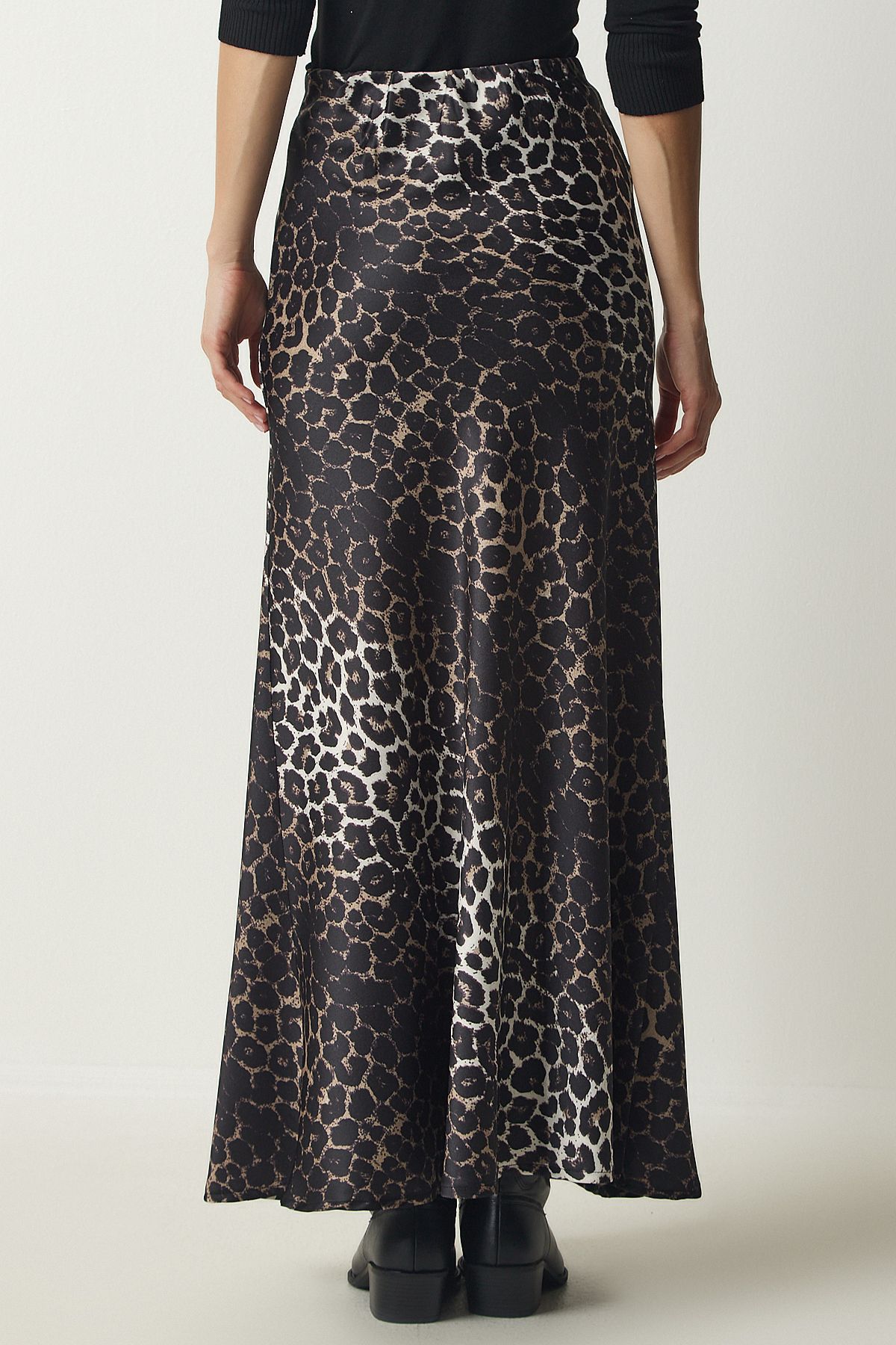 Dark leopard maxi skirt sale