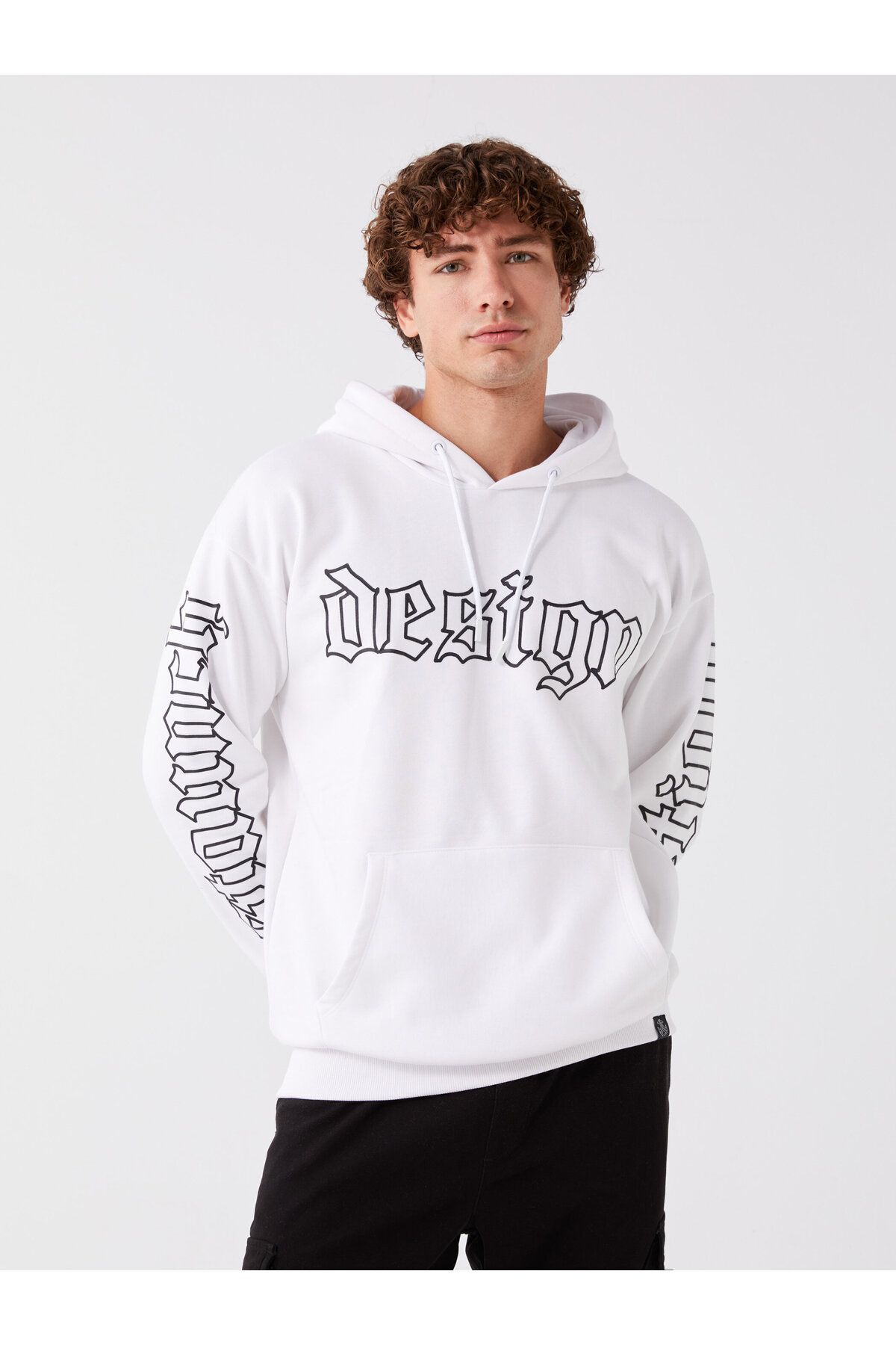 LC Waikiki Men s Hoodie Long Sleeve and Printed Trendyol