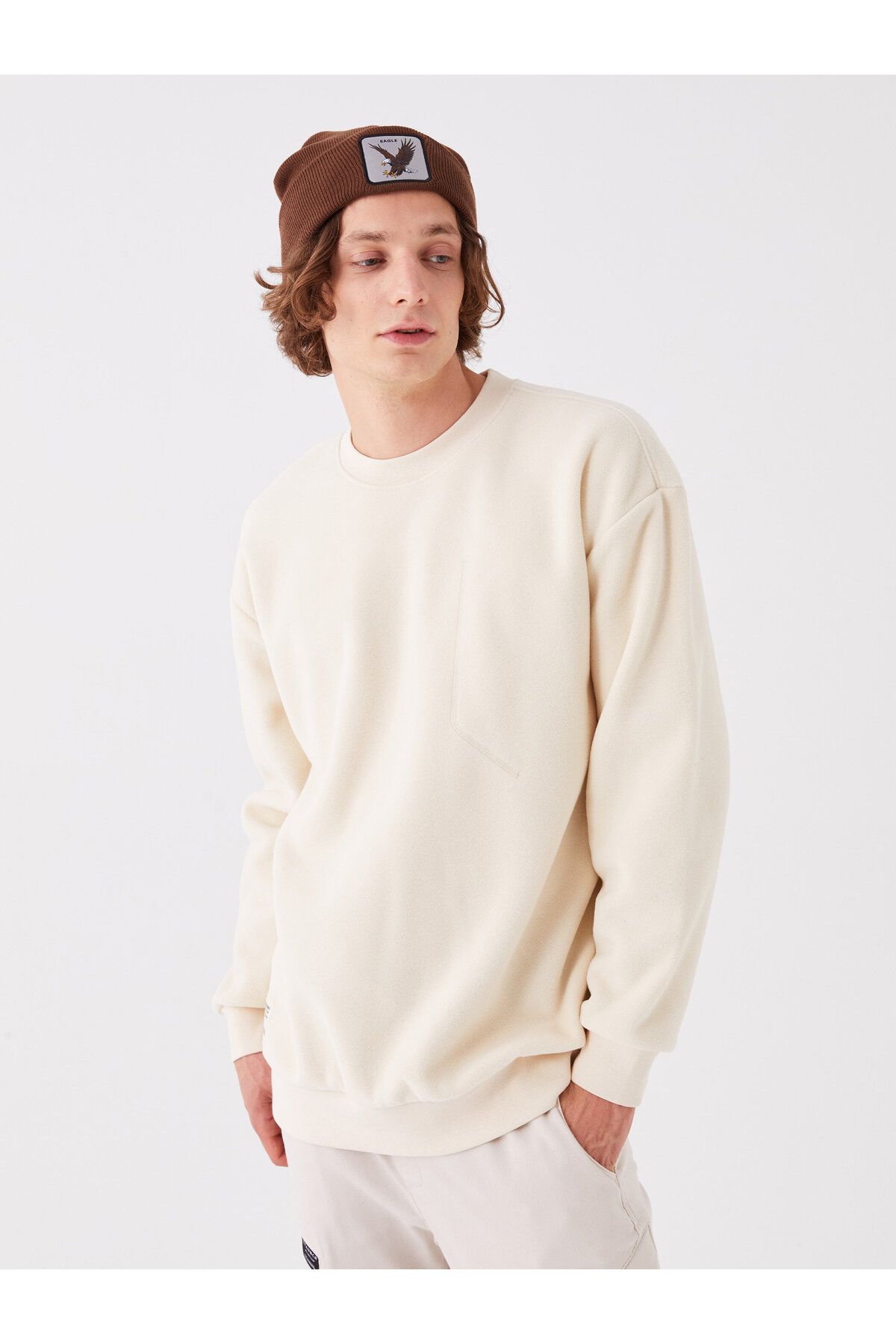 Lcw basic sweatshirt deals
