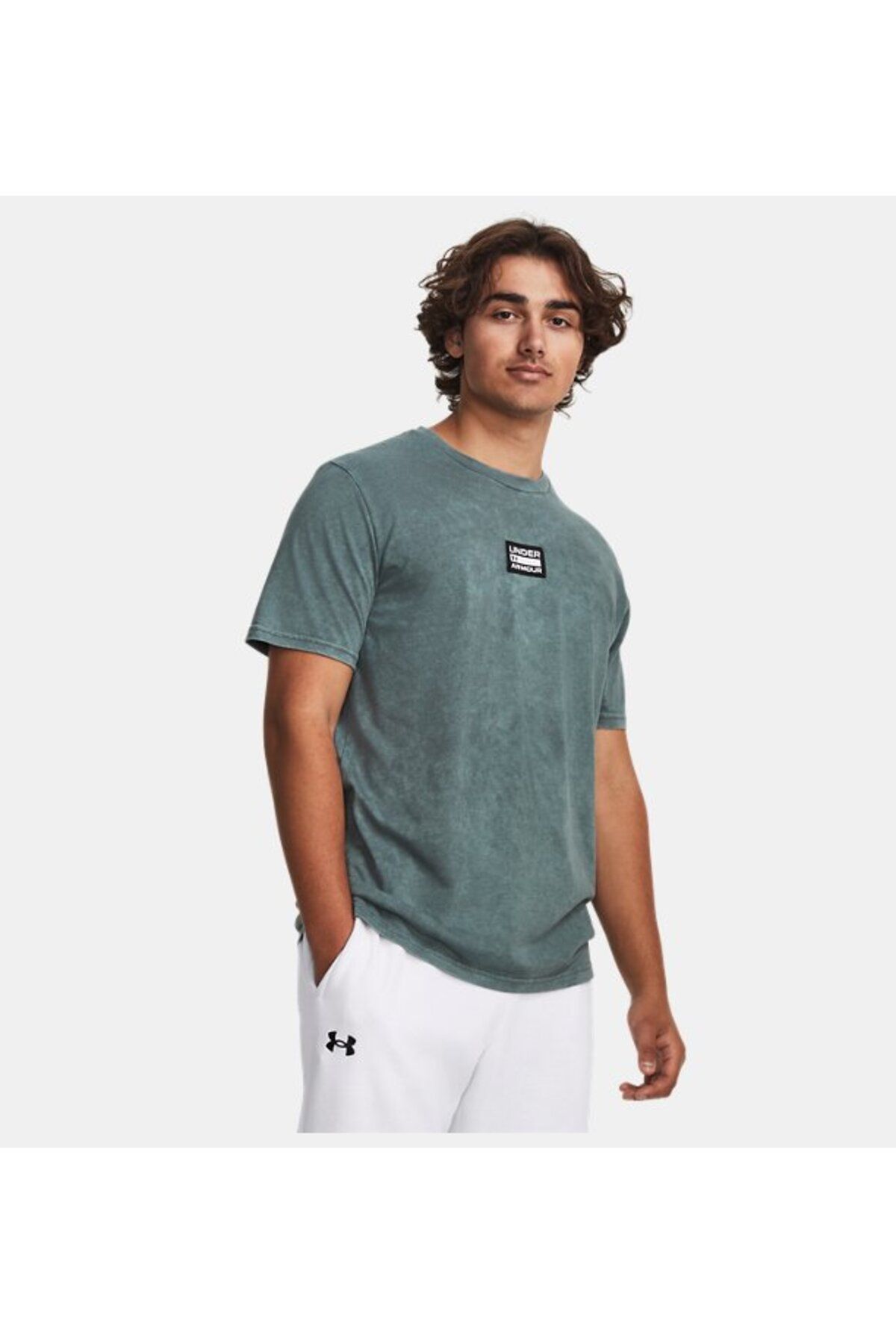 تی شرت سبز مردانه آستین کوتاه و شستشوی هسته ای در نر 1379552 012 Under Armour