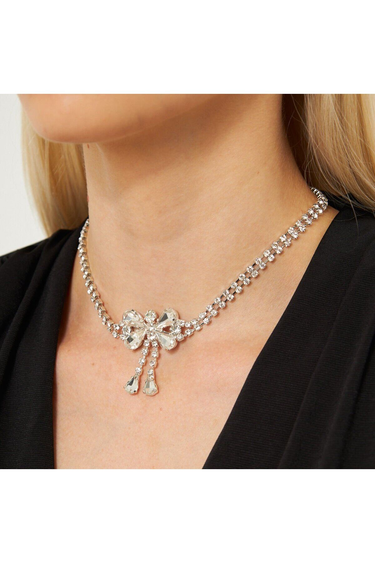 Flaner Paris Aksesuar-Jewelled butterfly motif necklace and earring set 3