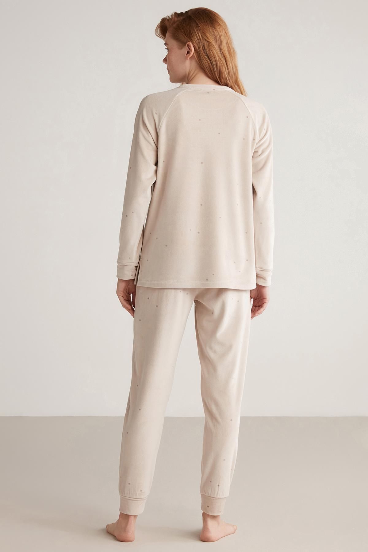 Catherine's-Star patterned pajama set 4