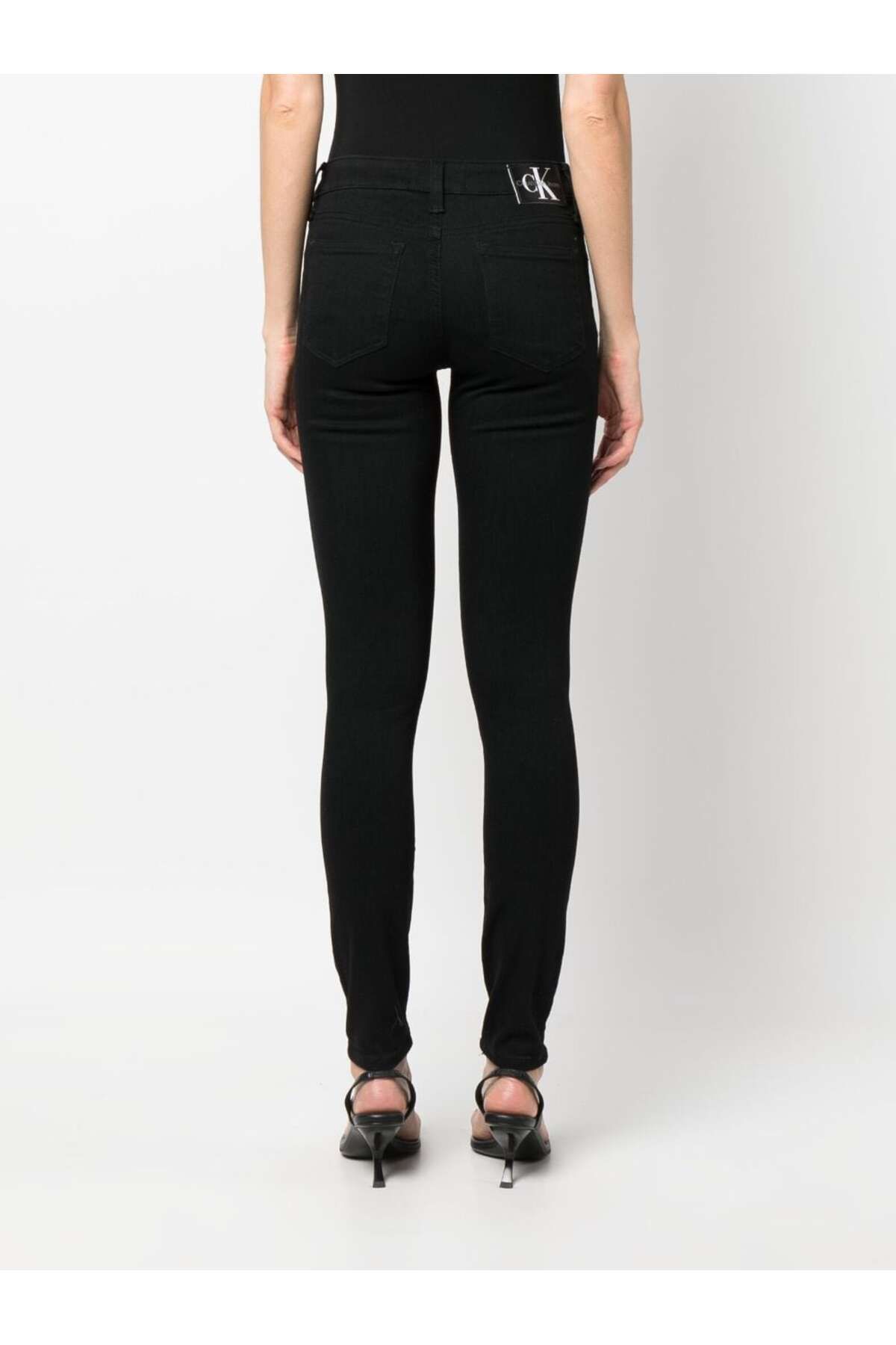 Calvin Klein پارچه بافت زنانه معمولی کمر راست مدل جین مشکی J20J221582-1BY