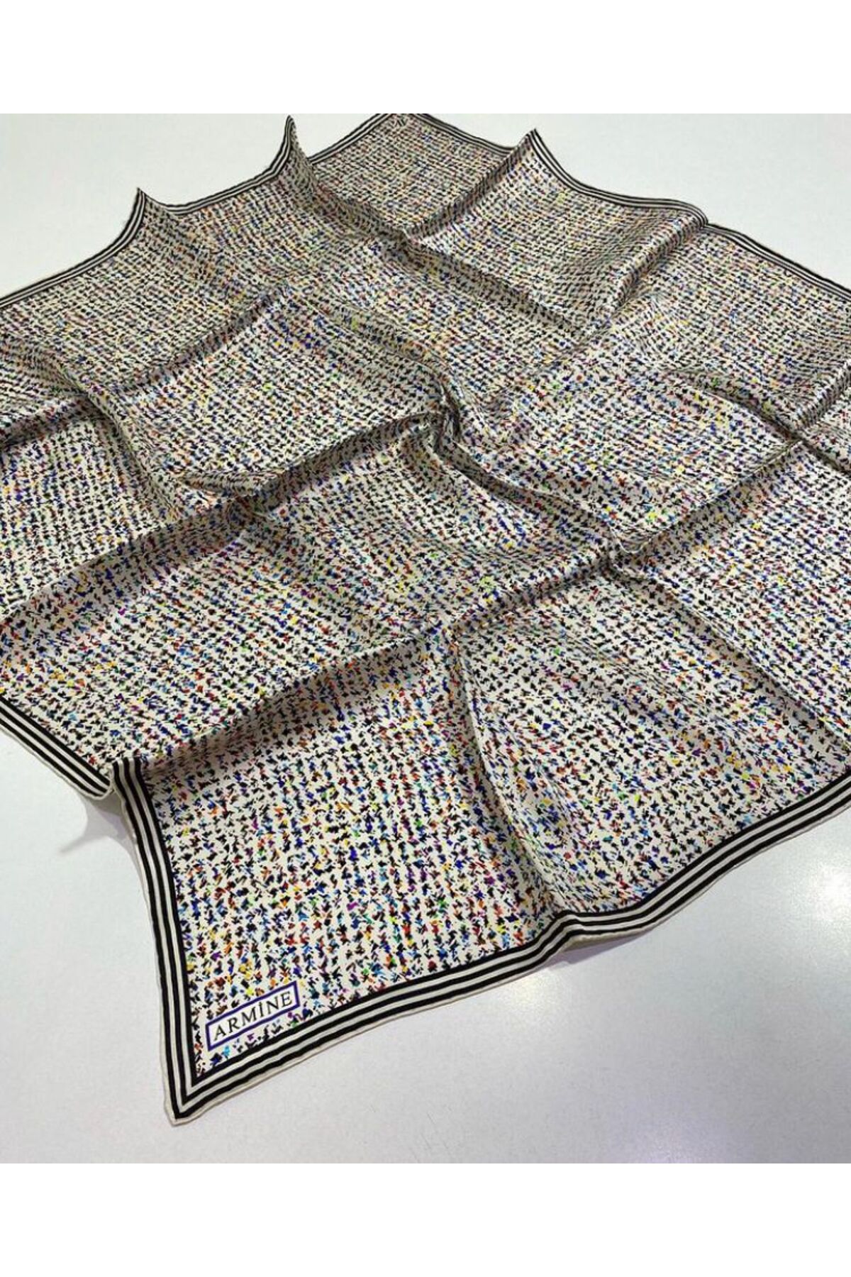 روسری زنانه آرمینه | 9013-S04 Armine - Image 2