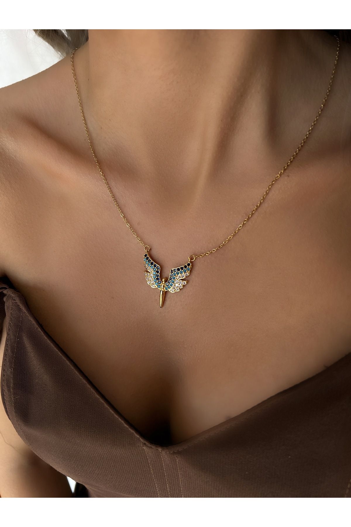 Necklace importers on sale