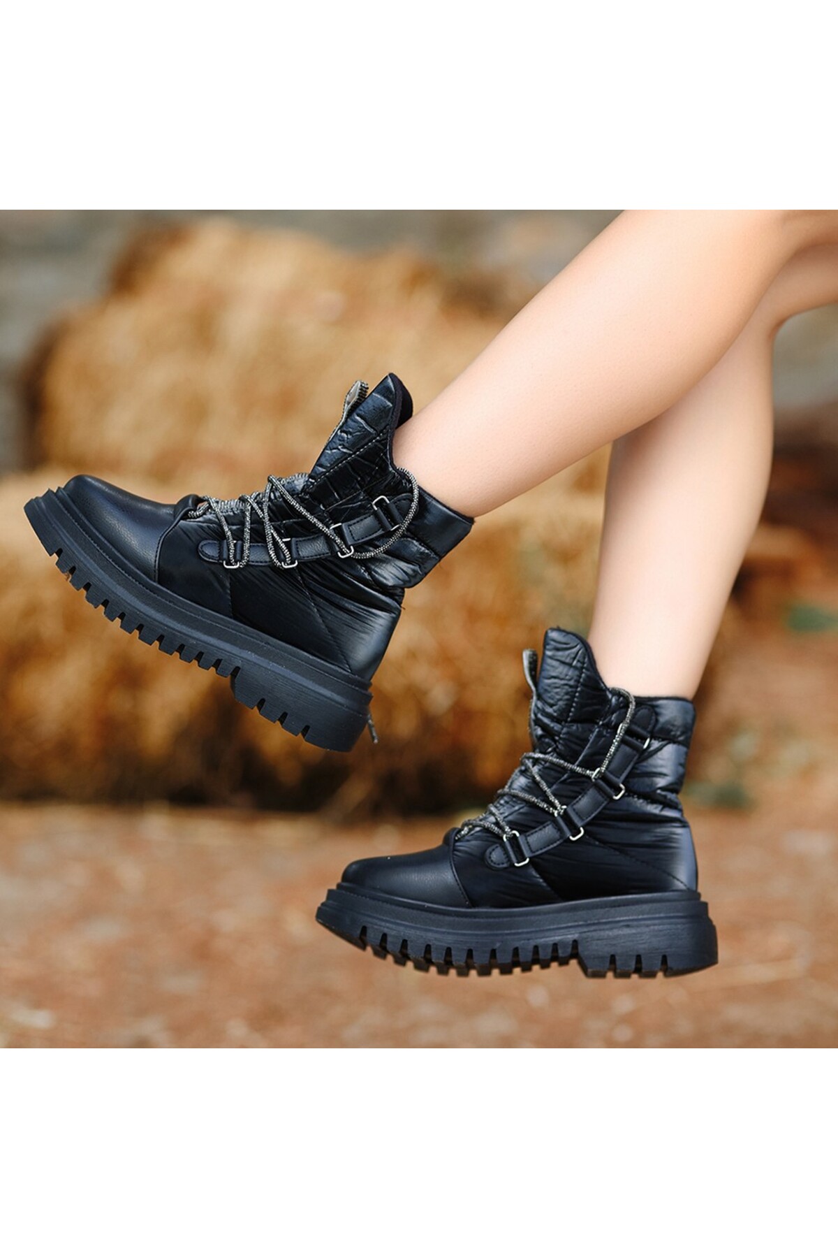 Siyah Cilt Kar Botu
