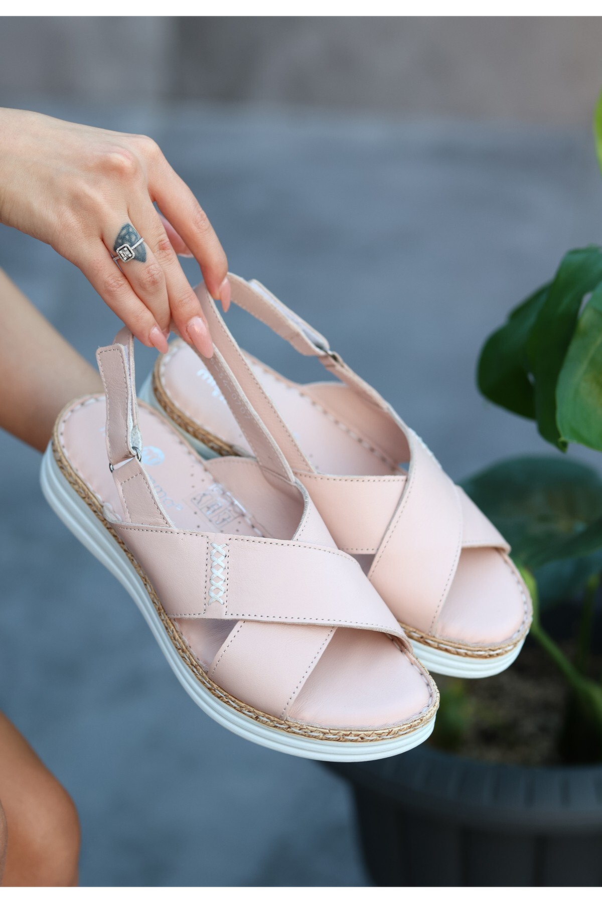 Sadi Pudra Cilt Sandalet