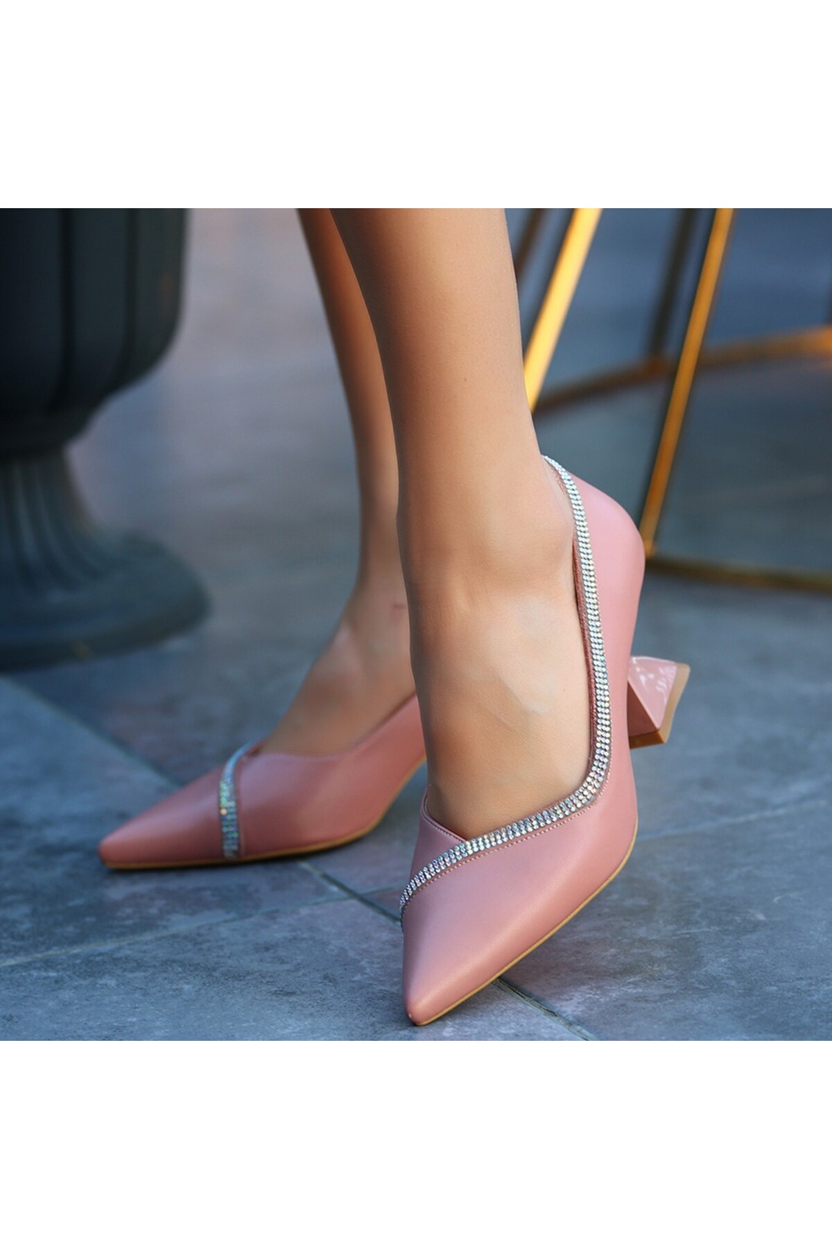 Lenta Pudra Cilt Topuklu Ayakkabı