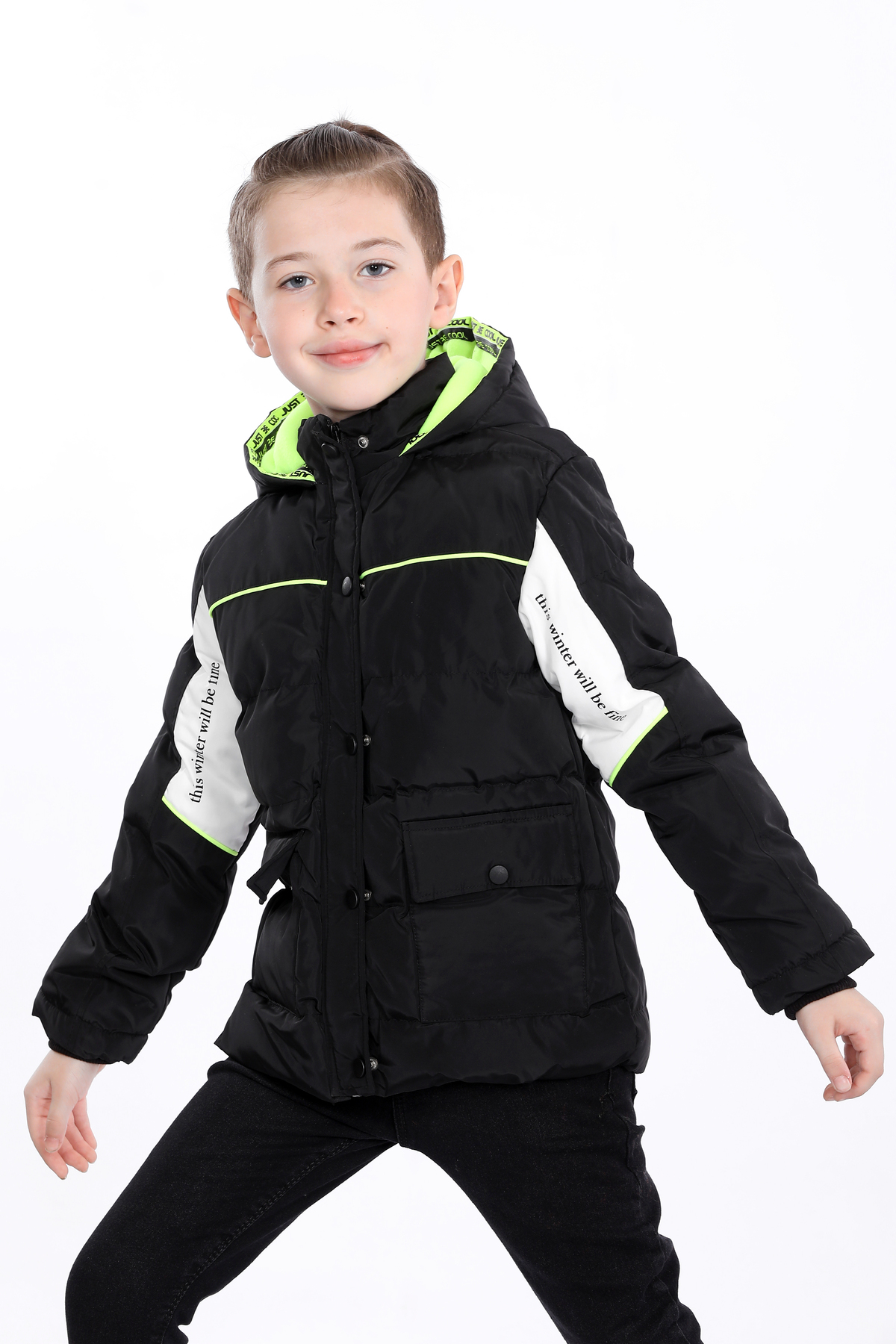  کاپشن مشکی پسرانه با آستر پشمی و پارچه ضخیم و ضد آب