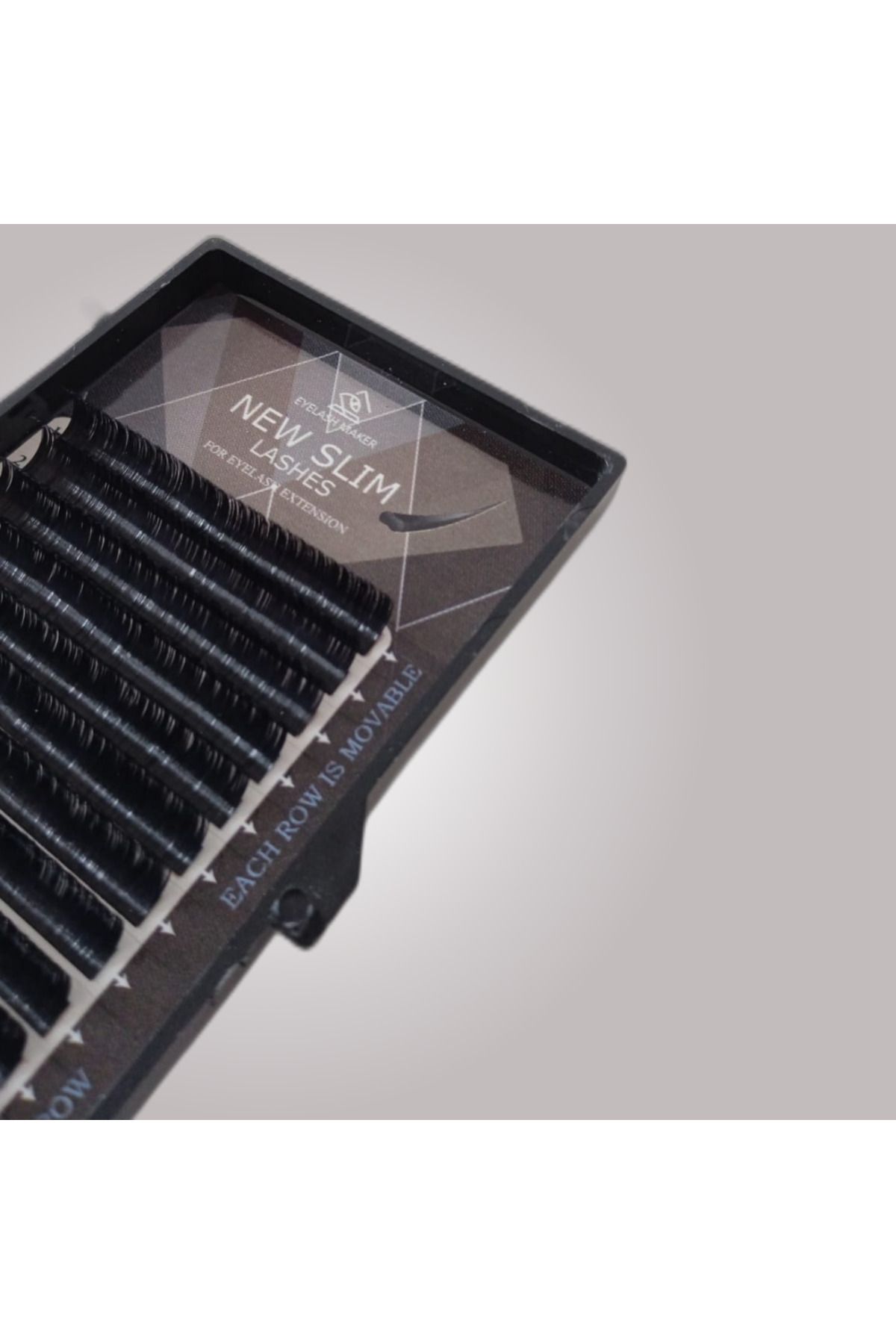 مژه های جدید باریک حجم مژه های ابریشمی C فر 9 میلی متر طول 16 ردیف Lash