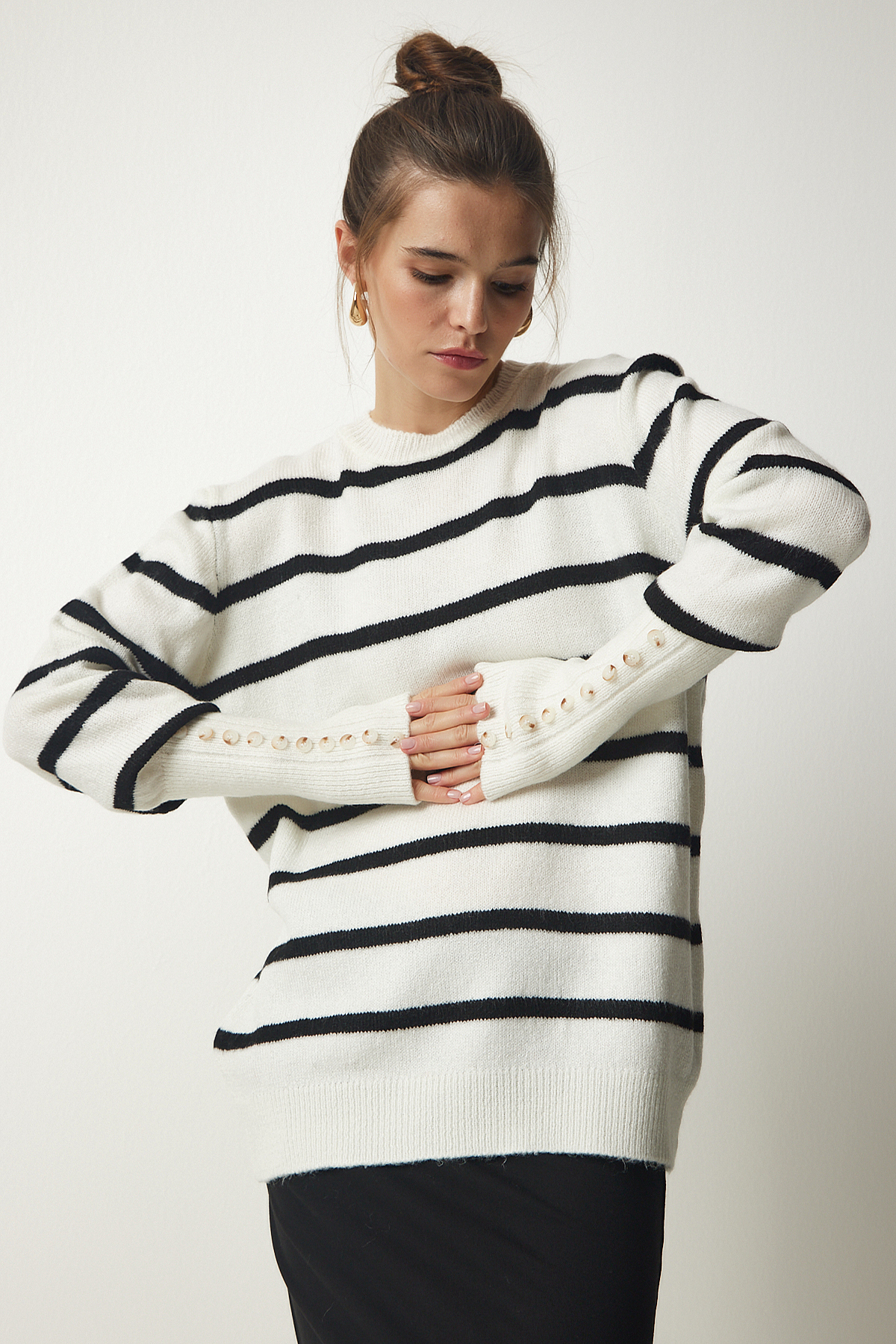 Happiness İstanbul Women's Ecru Striped Knitwear Sweater NF00073