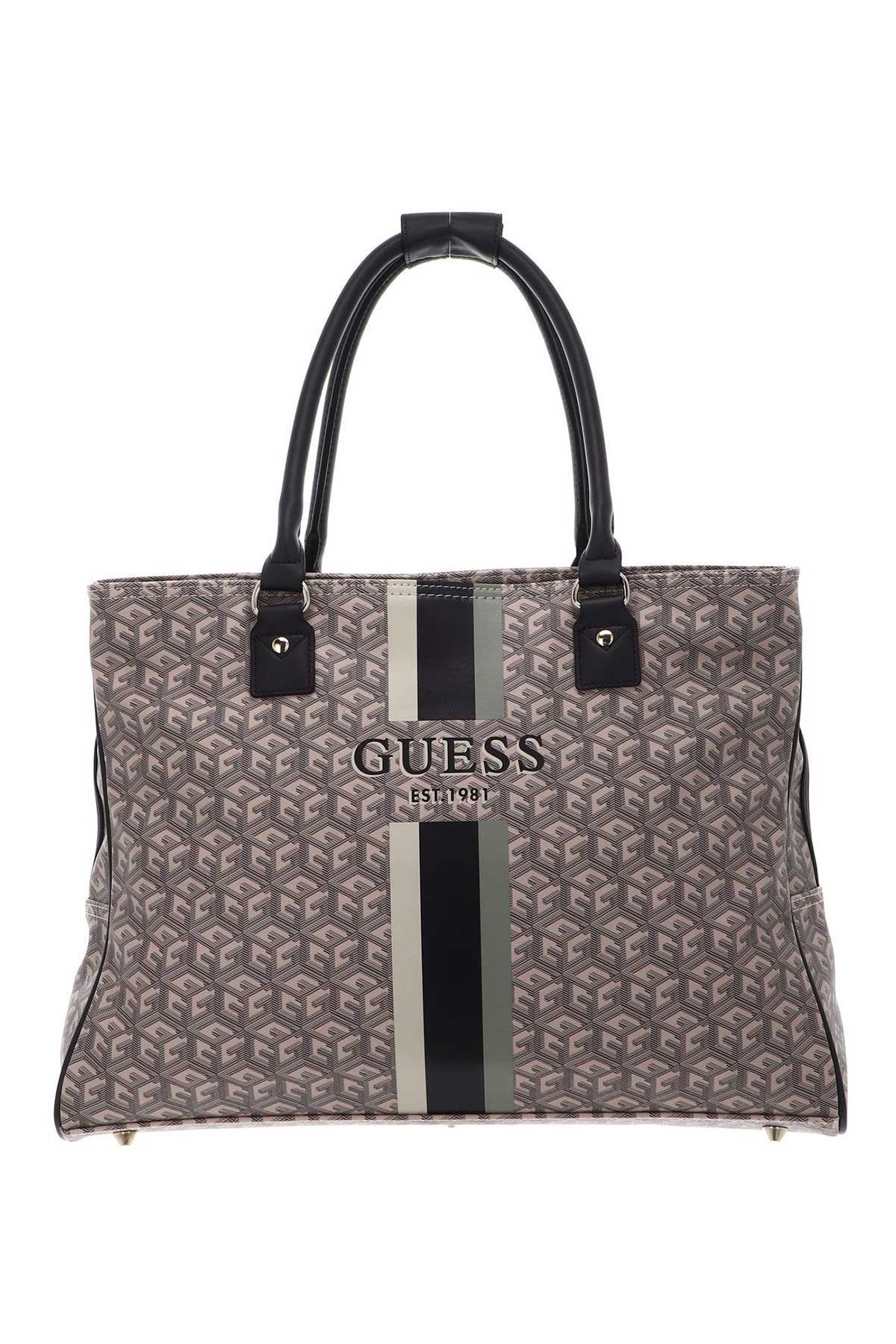 Gym deals bag guess