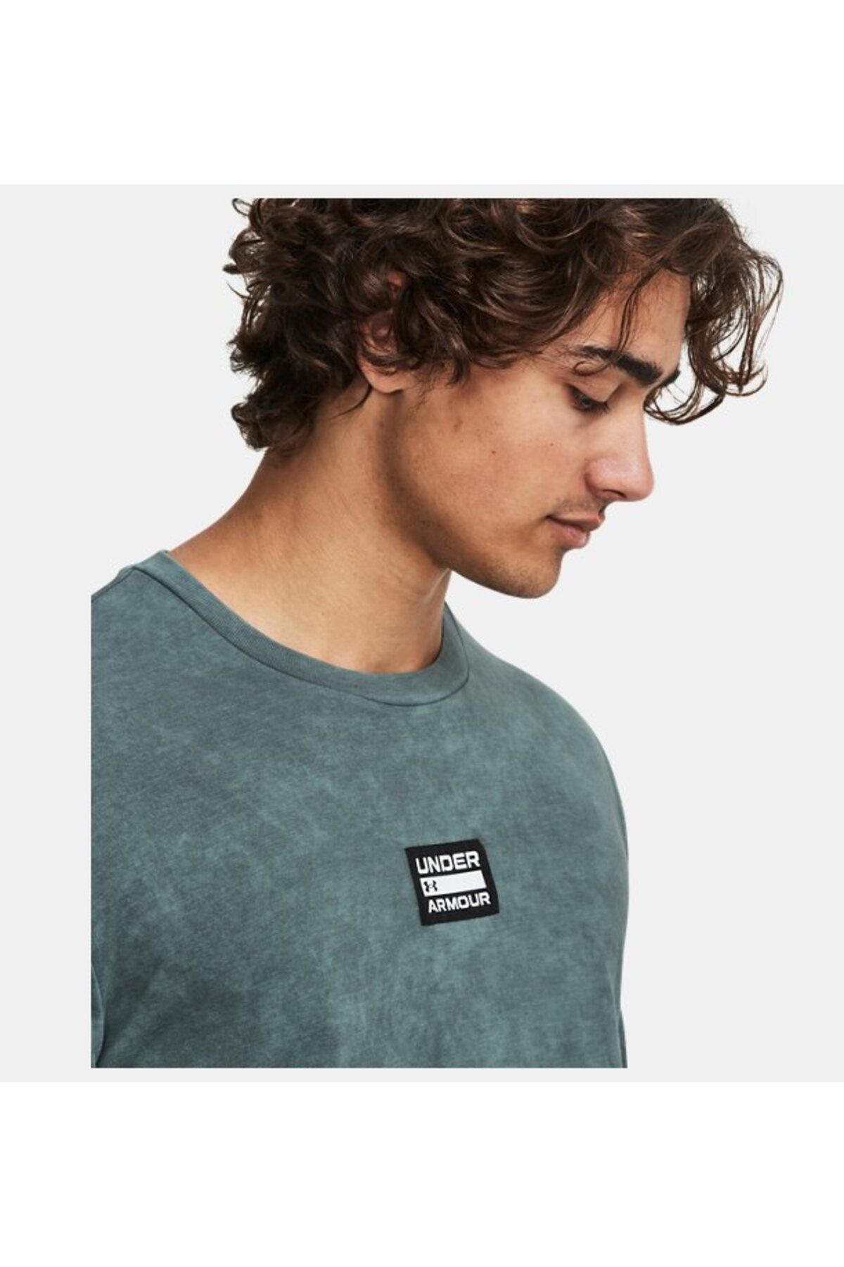 تی شرت سبز مردانه آستین کوتاه و شستشوی هسته ای در نر 1379552 012 Under Armour