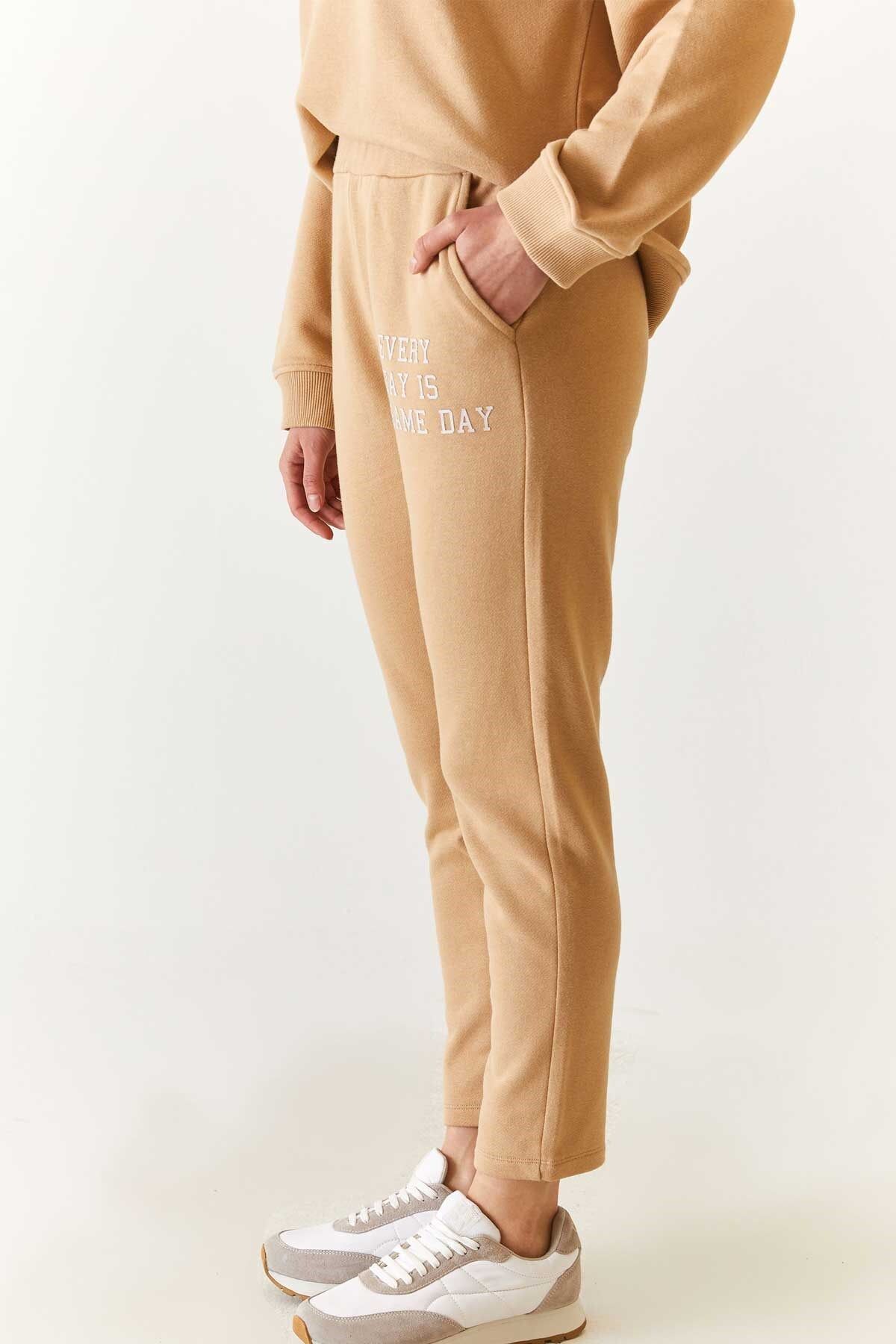 The fifth label surreal jumper top