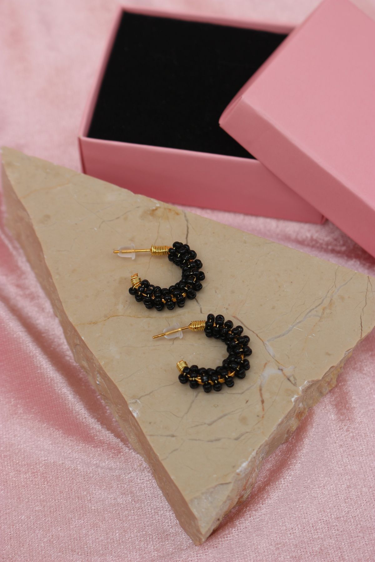 Black sales stylish earrings
