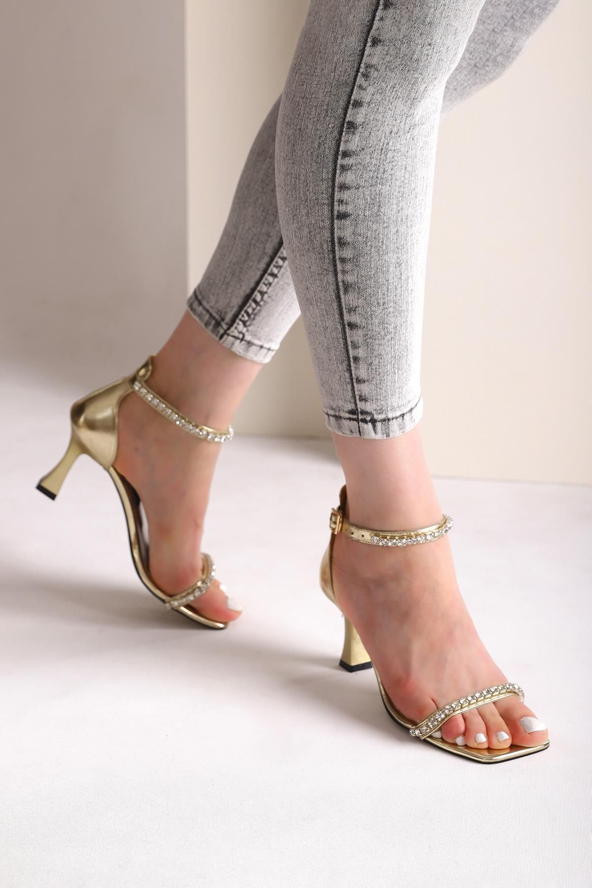 2 inch gold heels sales