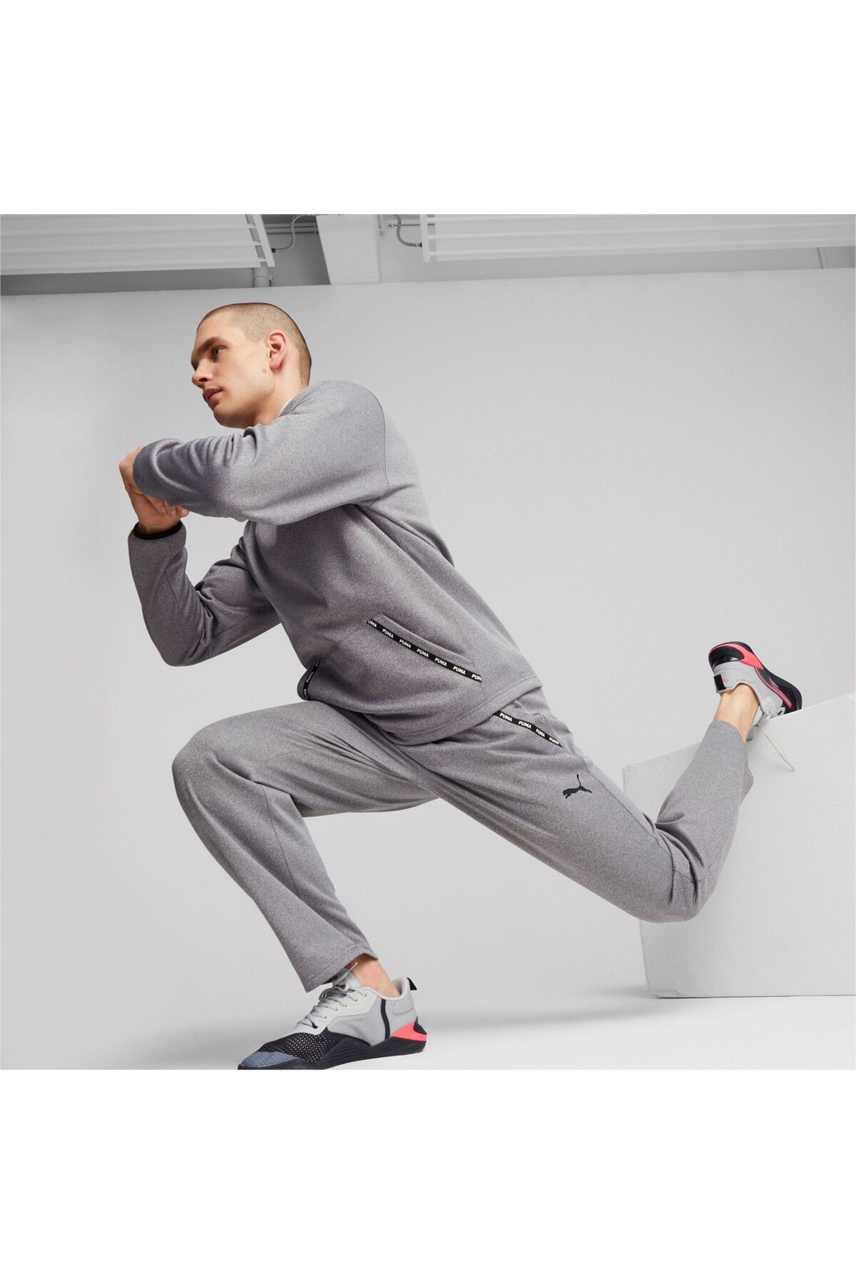 Puma deals new tracksuit