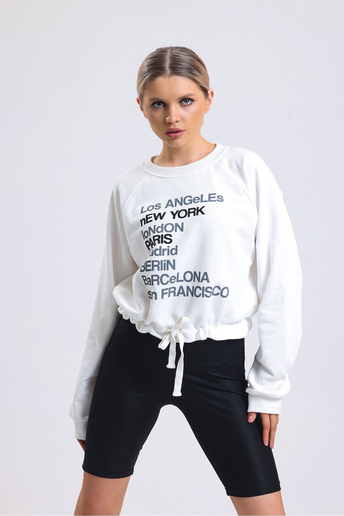 Sweatshirt with discount drawstring waist