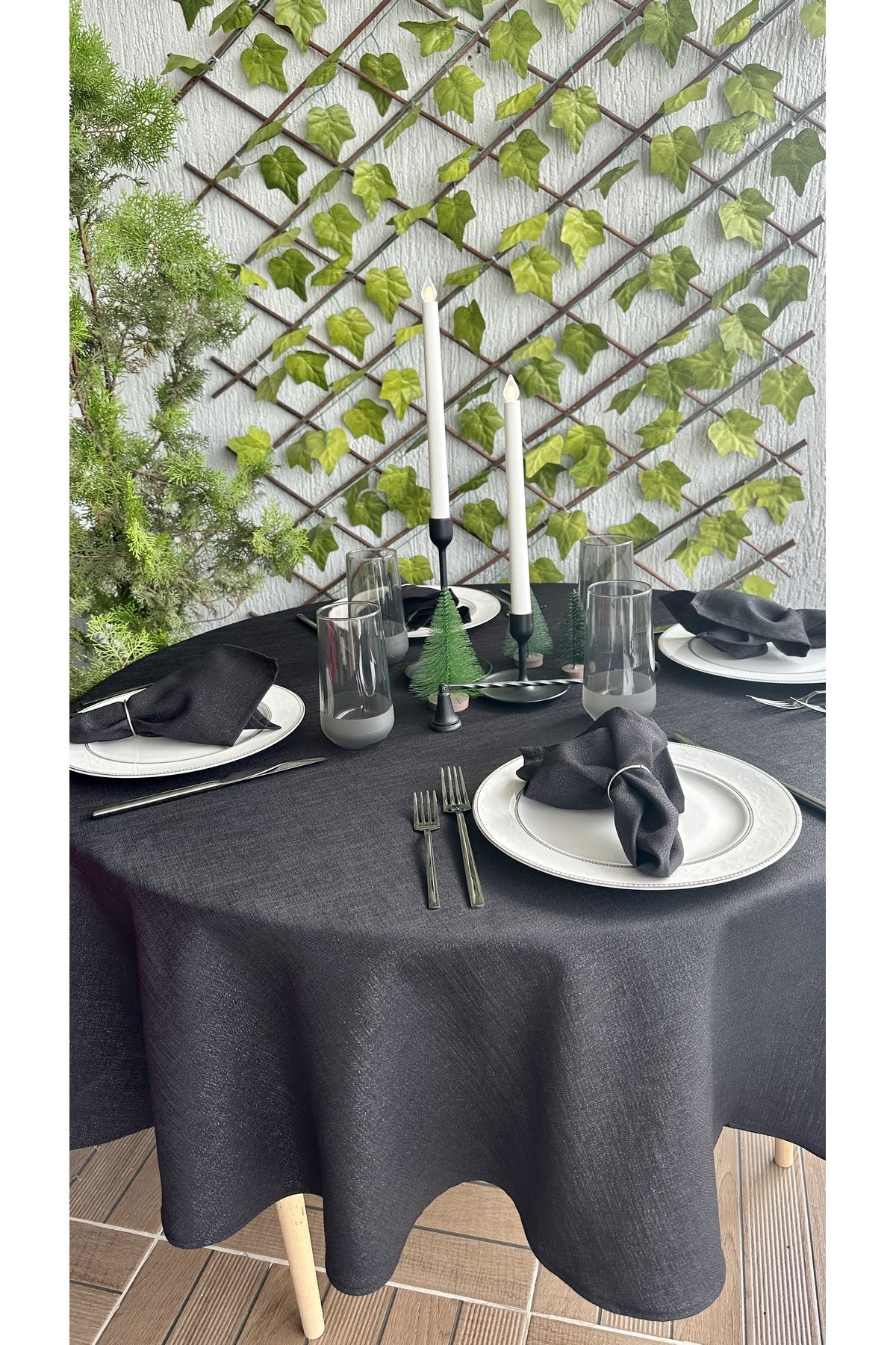 Decamor home-Linen Textured Glitter Black Linen Textured Round Table Cloth 4