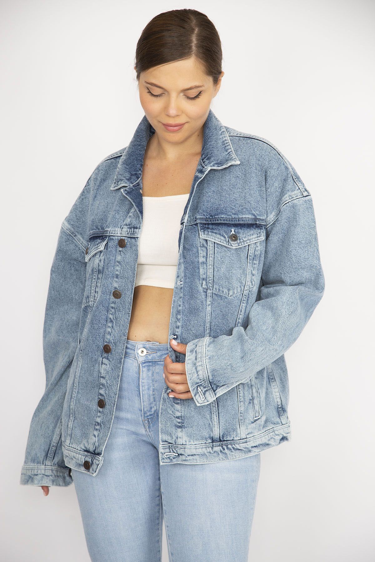 Şans-Women's Large Size Blue Denim Coat with Print Detail on the Back 65N36974 5