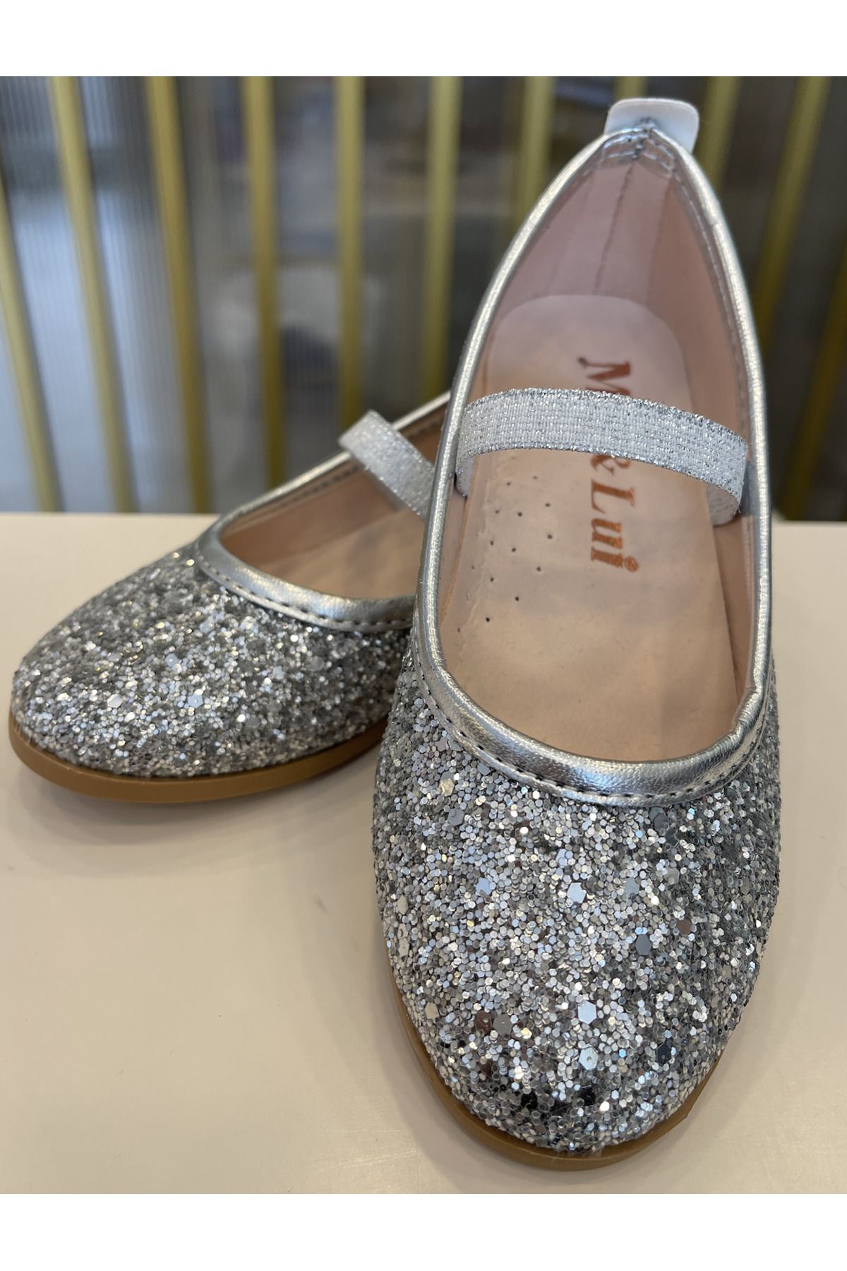 Mia ballerina flats sales