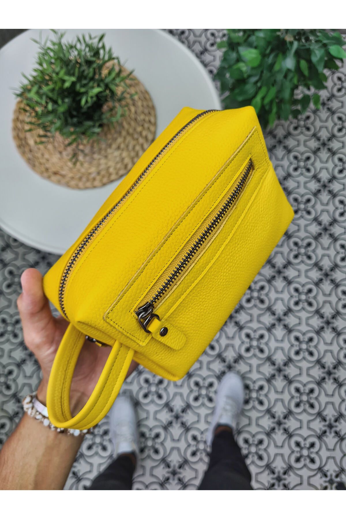 Phone purse strap top