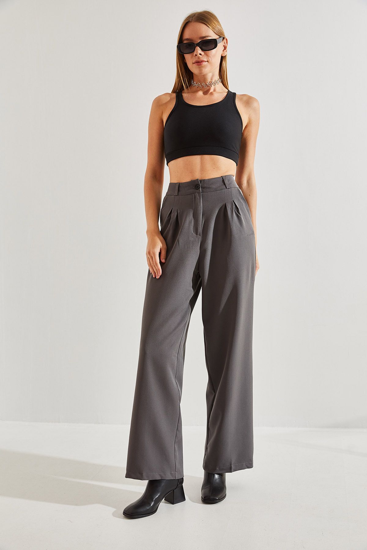 Bianco Lucci Women s Double Pleated Trousers Trendyol