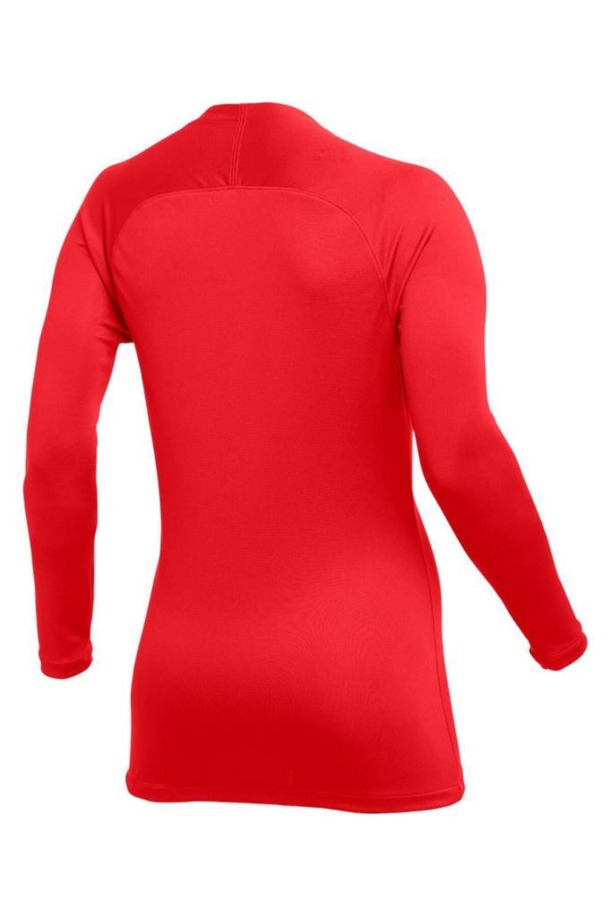 Red nike long sleeve 2025