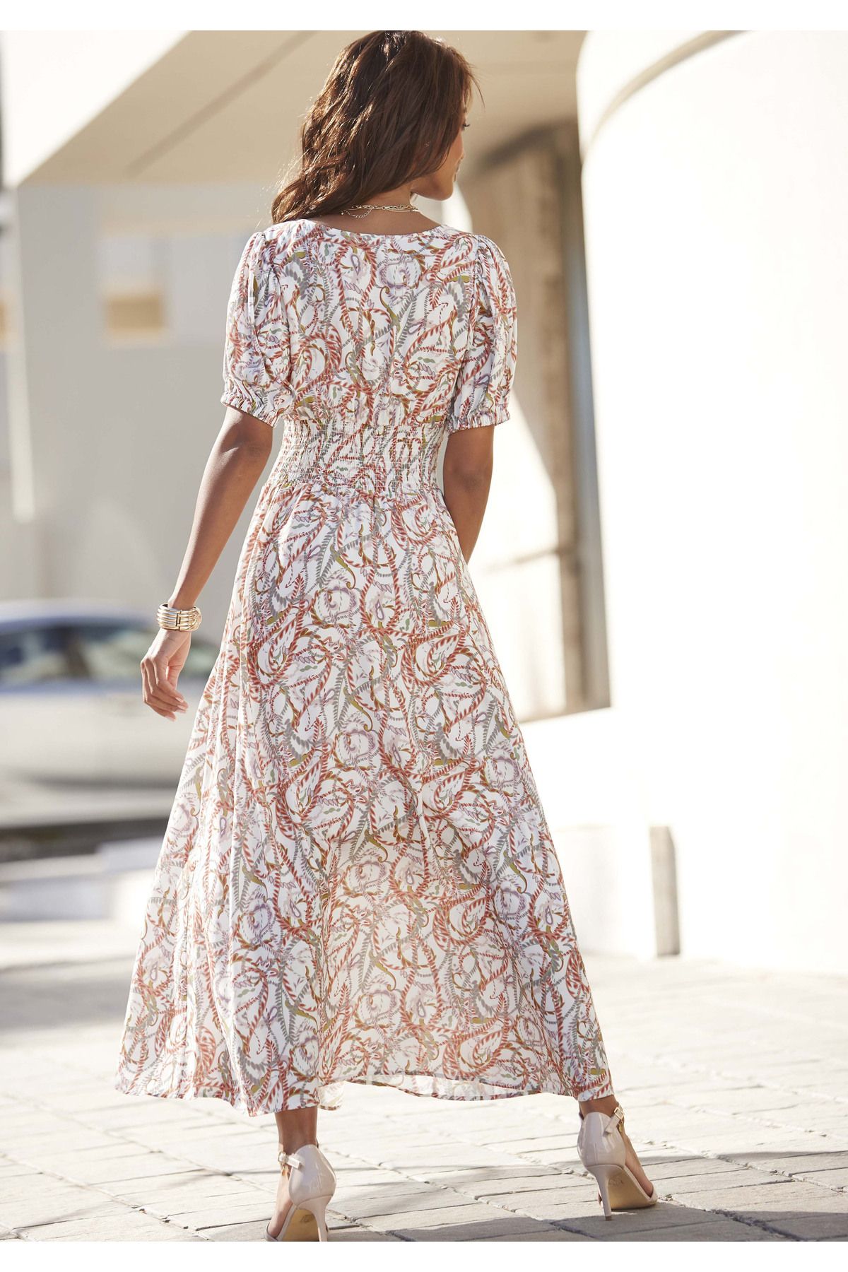 LASCANA Kleid - - Mehrfarbig Trendyol Basic 