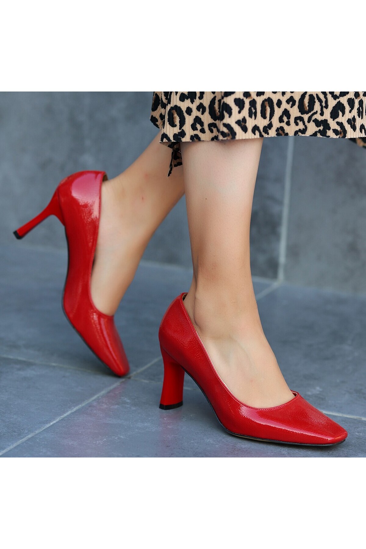 Olja Kırmızı Rugan Topuklu Ayakkabı