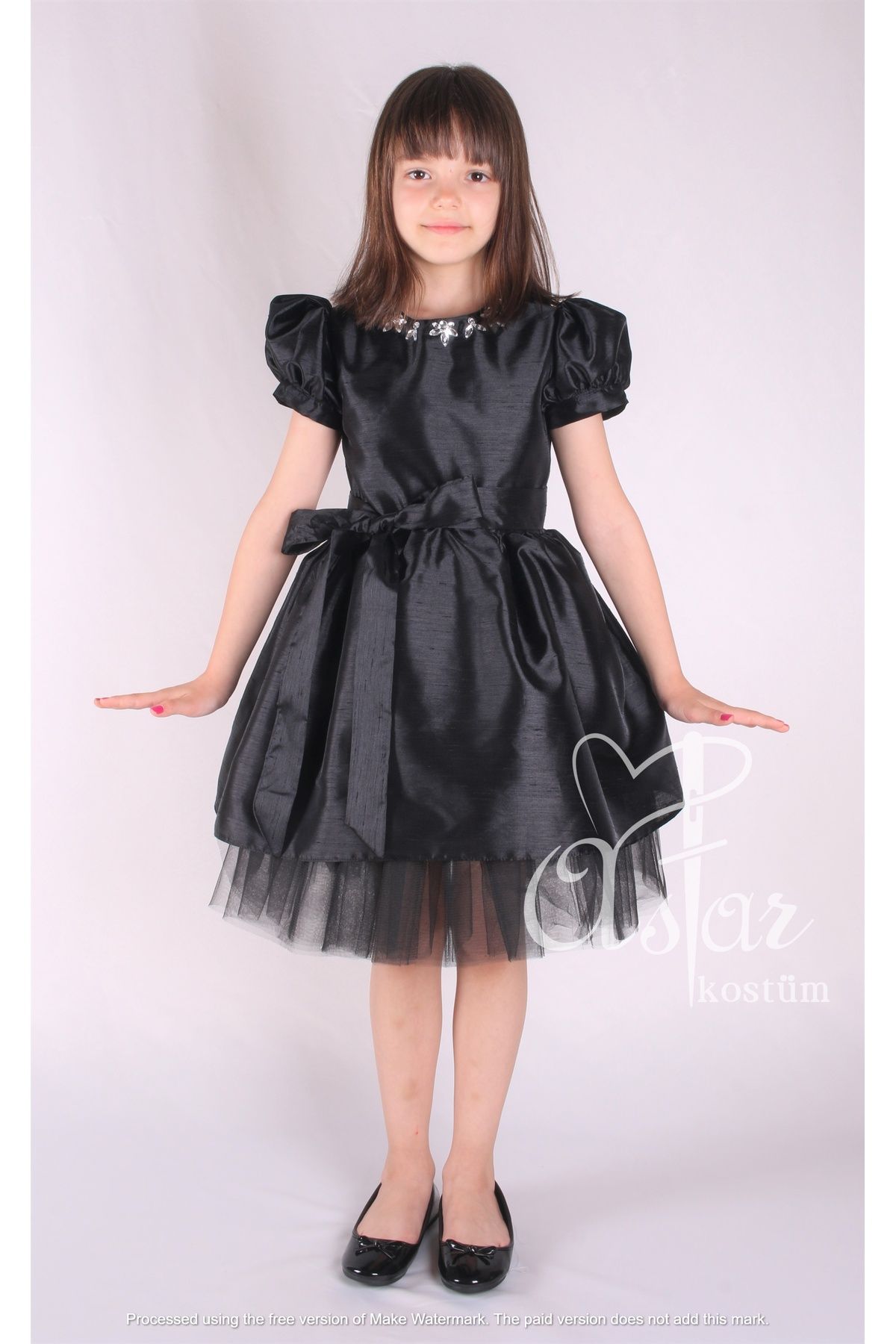 Black dress clearance with puffy skirt