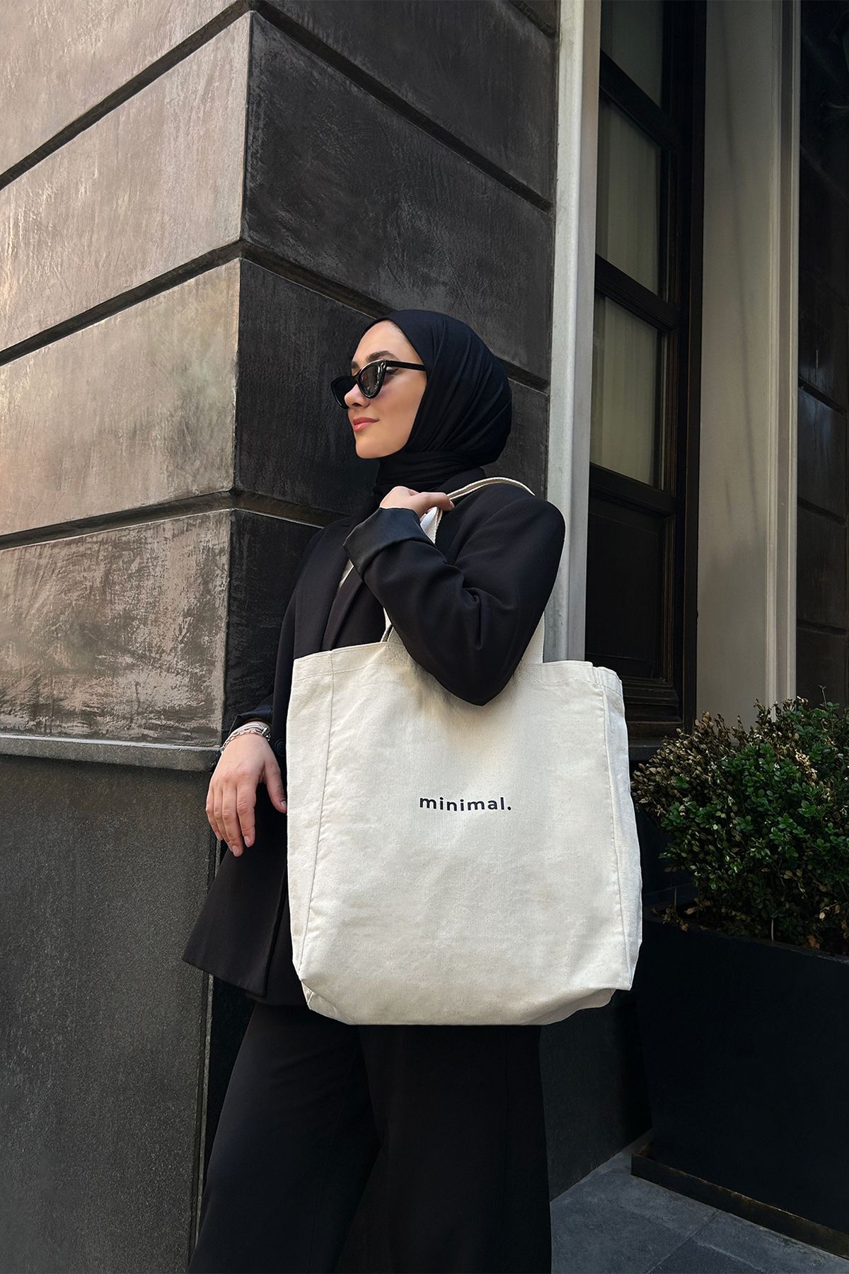 Gusseted best sale tote bag