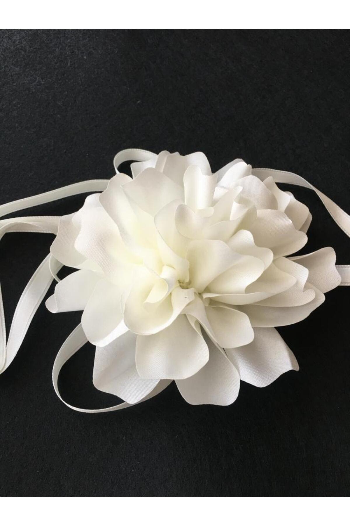 Necklace / Choker Necklace/laced Fabric Flower Necklace (EKRU) (13 CM)