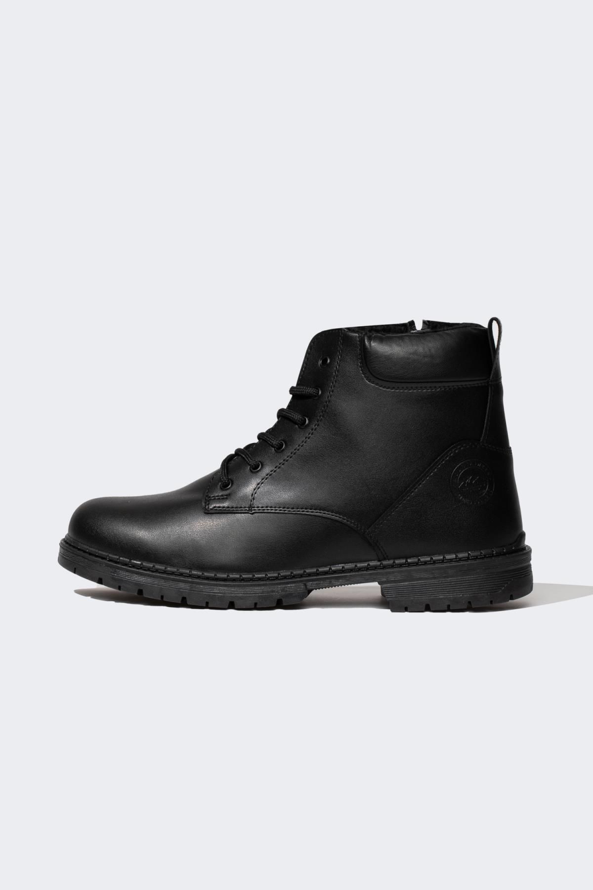 Defacto Men s Flat Sole Faux Leather Boots Trendyol