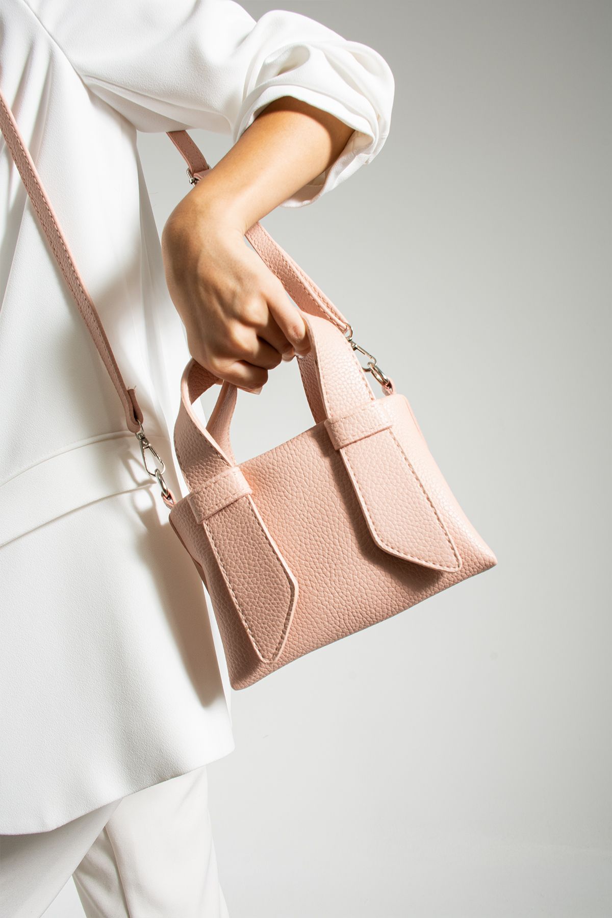 Lavense Sharm Model Hand and Women s Shoulder Bag Trendyol