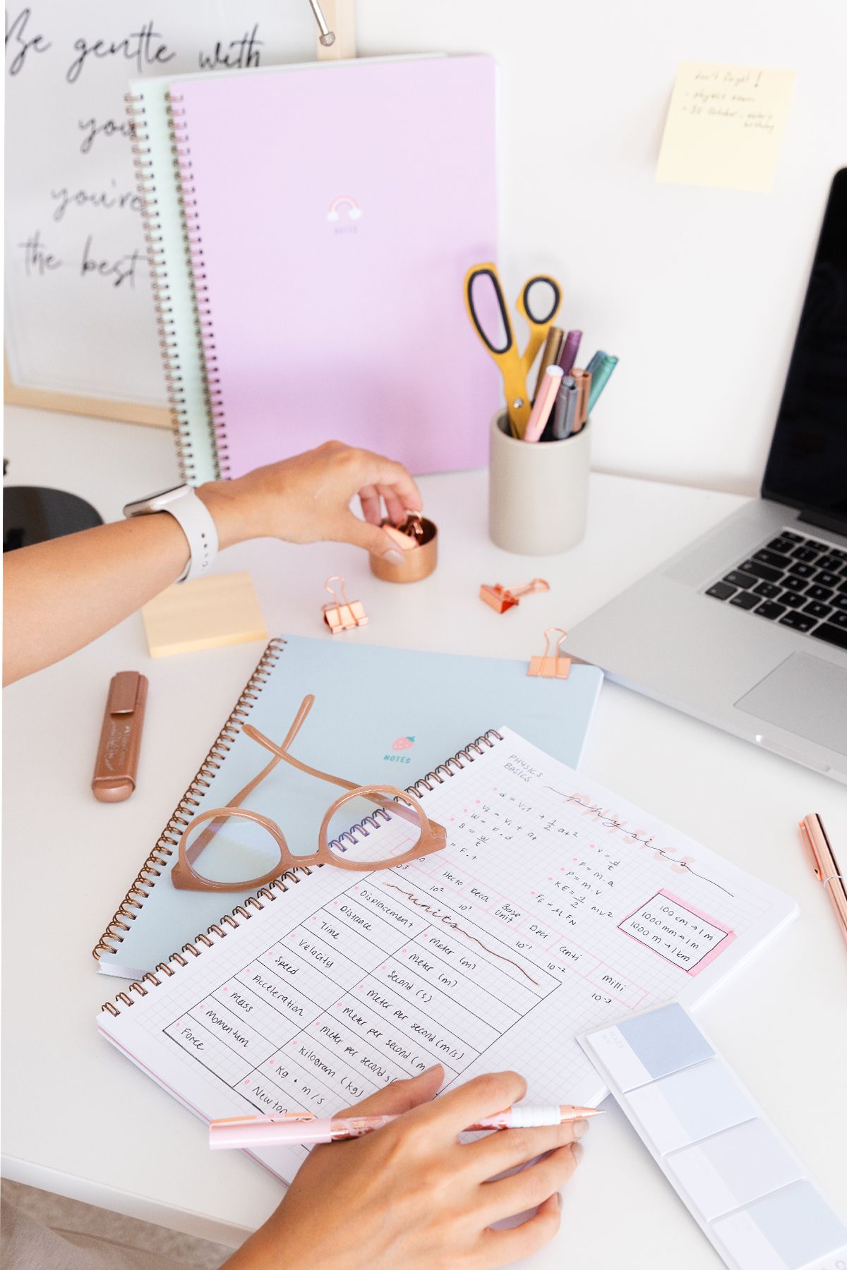 Matt Notebook-Caiet școlar A4 Spiral 80 coli Set de 4 - în carouri 3