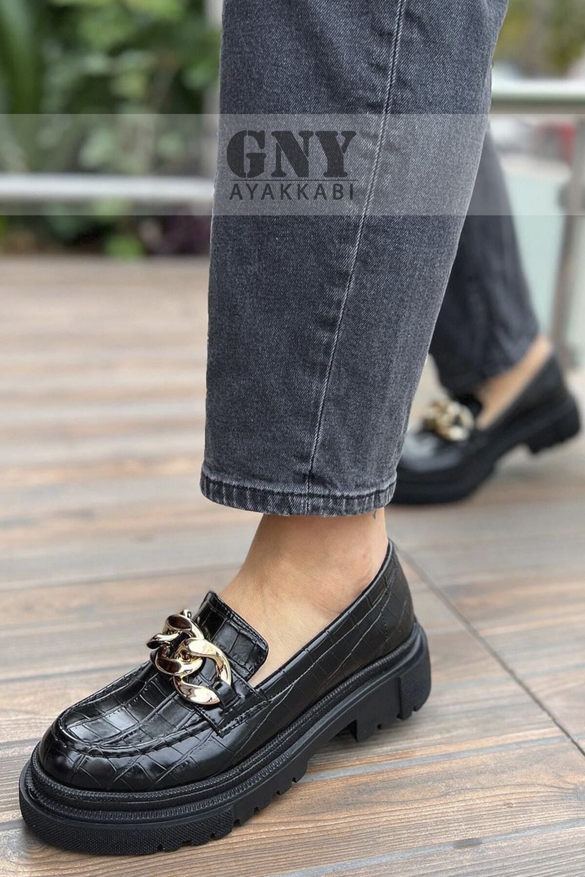 Womens black discount moccasin shoes