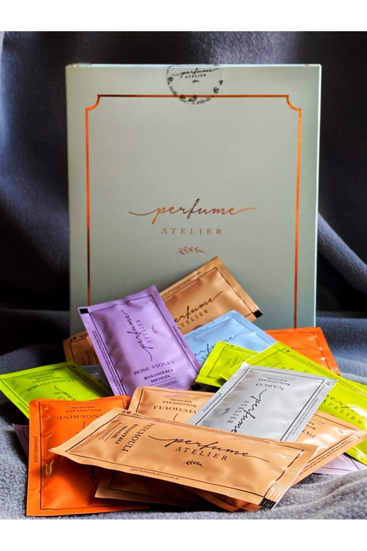 PERFUME ATELIER 5x10 100 Adet Lemon Grass Kolonyalı Mendil 70° fotoğrafı 3 (önizleme)