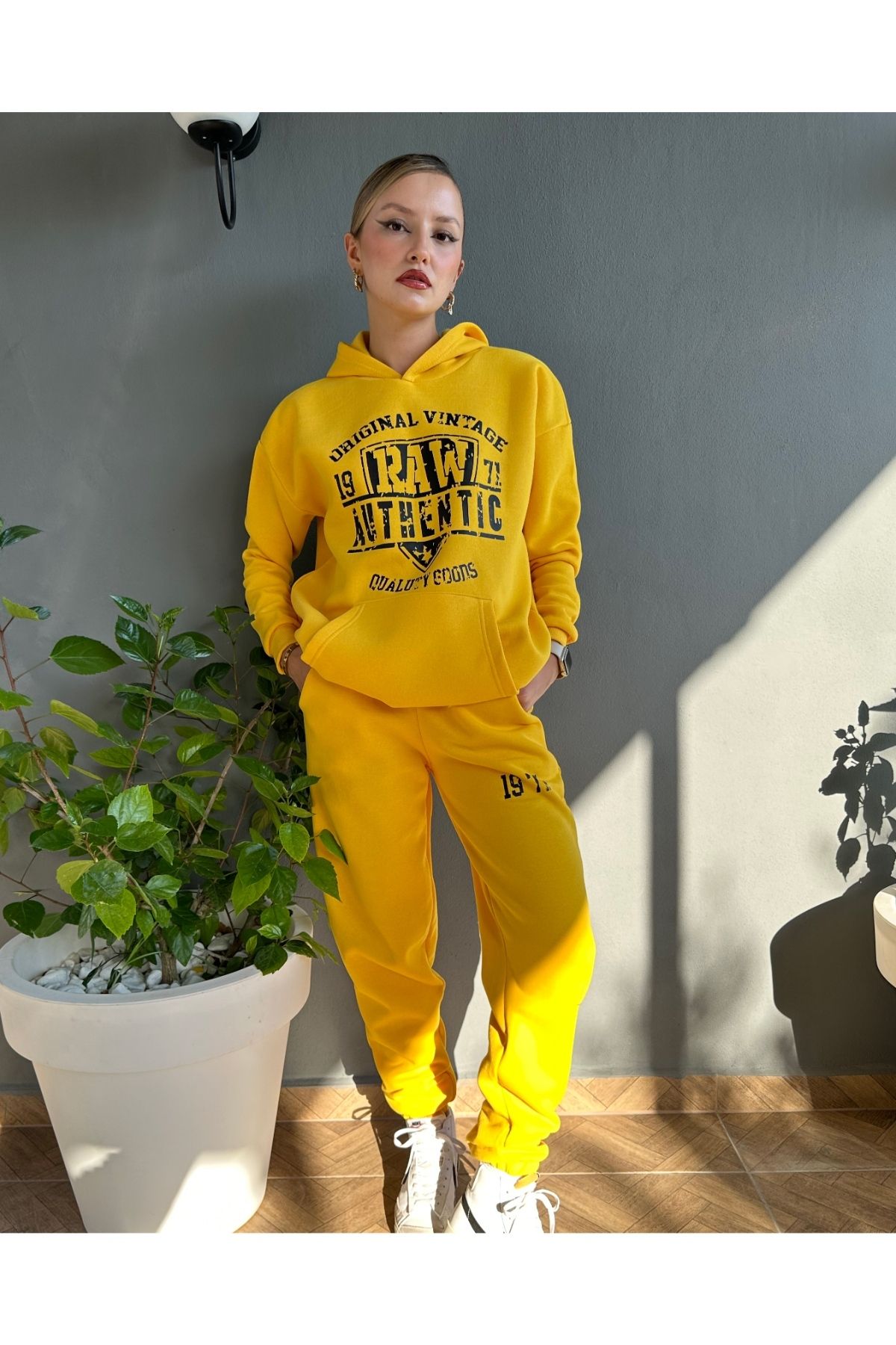 Juicy couture tracksuit set sales womens