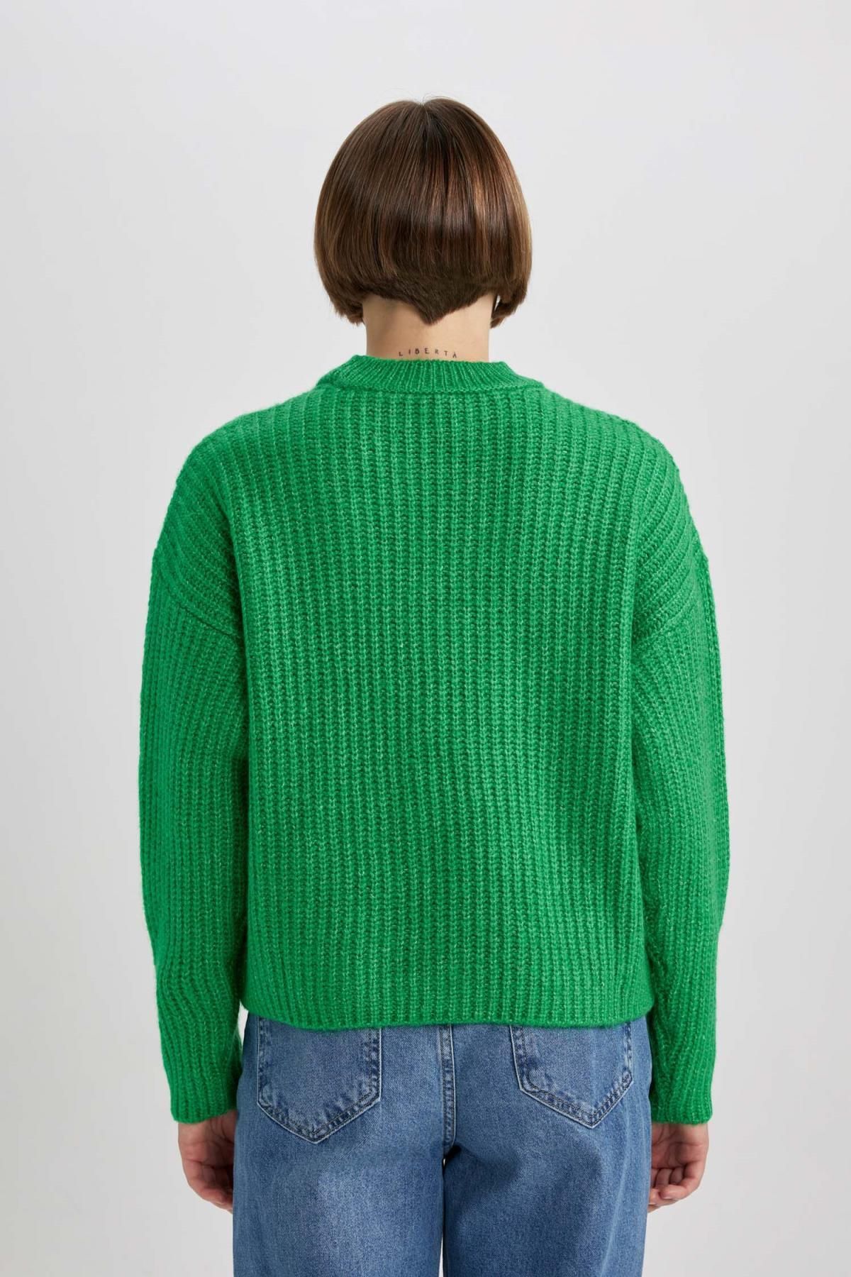 Defacto Relax Fit Choker Collar Selanik Fabric Sweater Trendyol