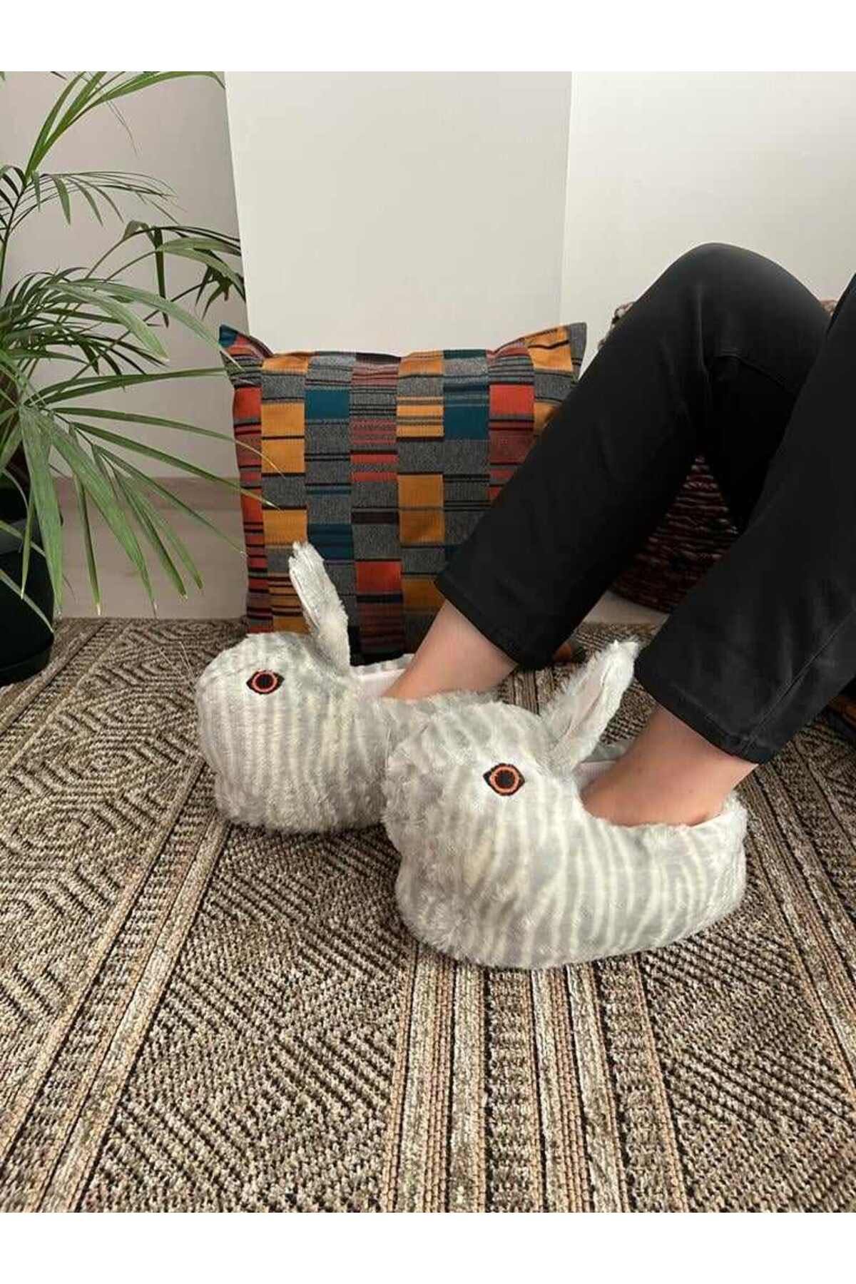Men Women Furry Warm Slippers Funny Big Hairy Savage Hobbit Feet Plush Home  Shoe | eBay