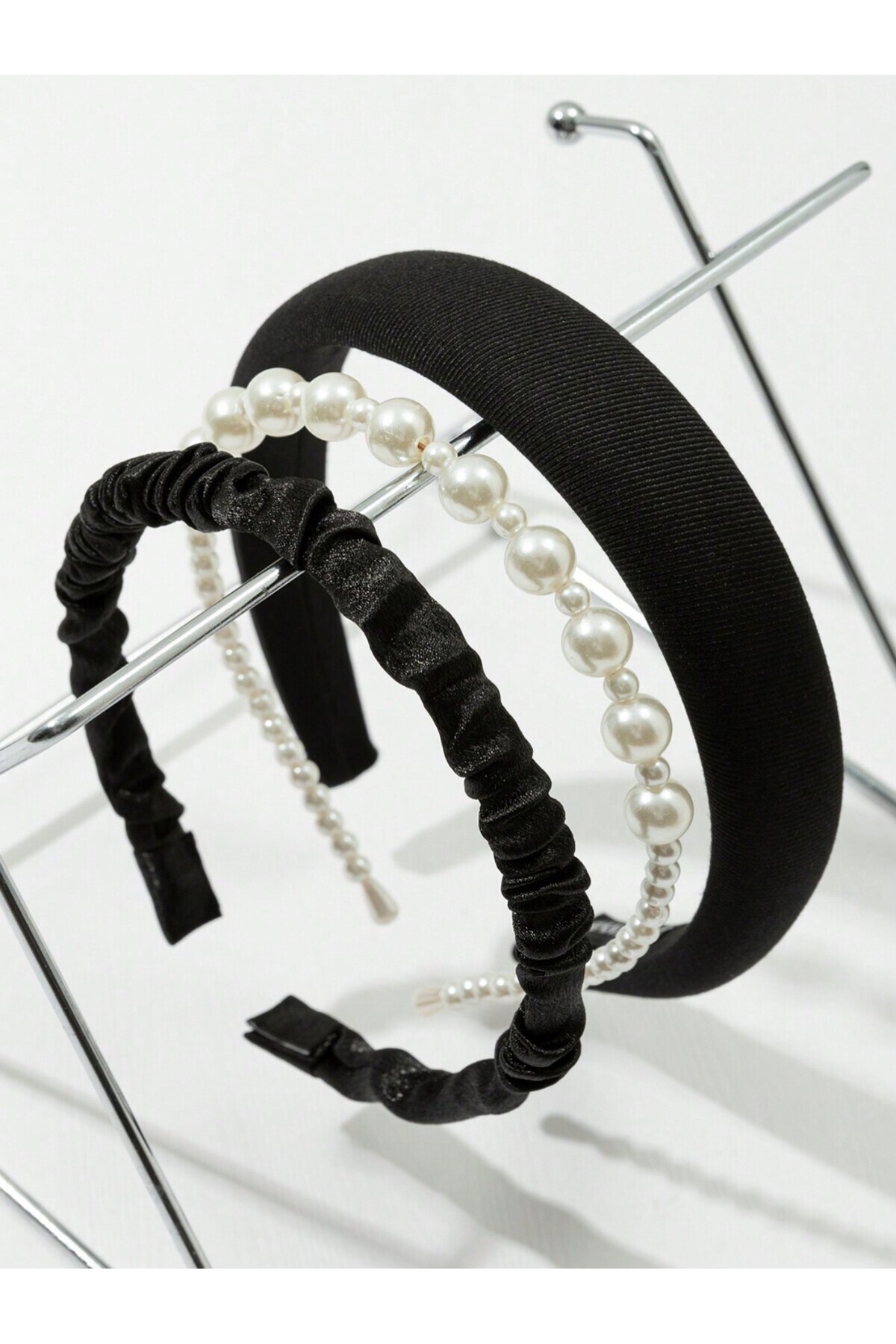 3-piece pearl satin crown set