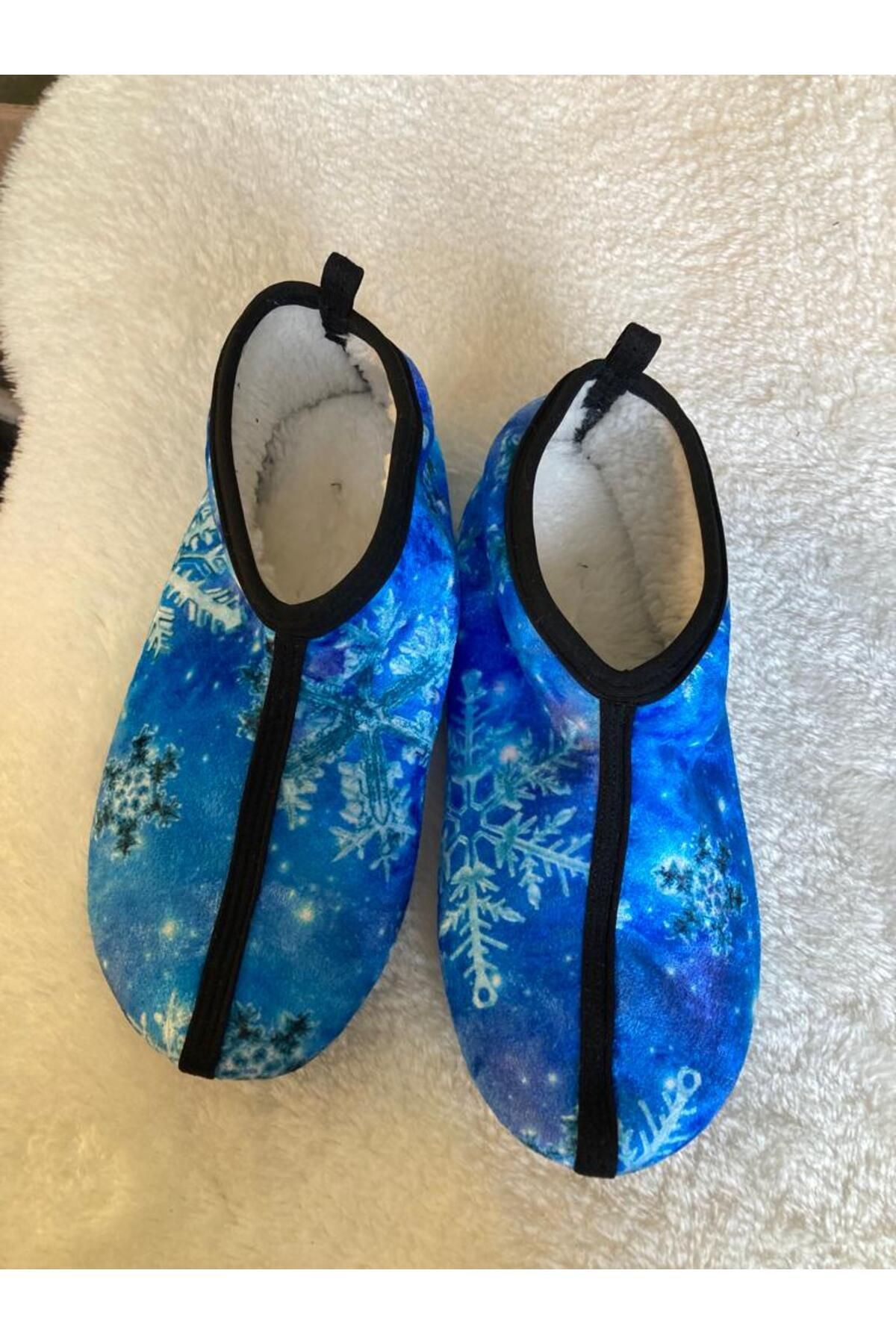 Snoozies booties hot sale