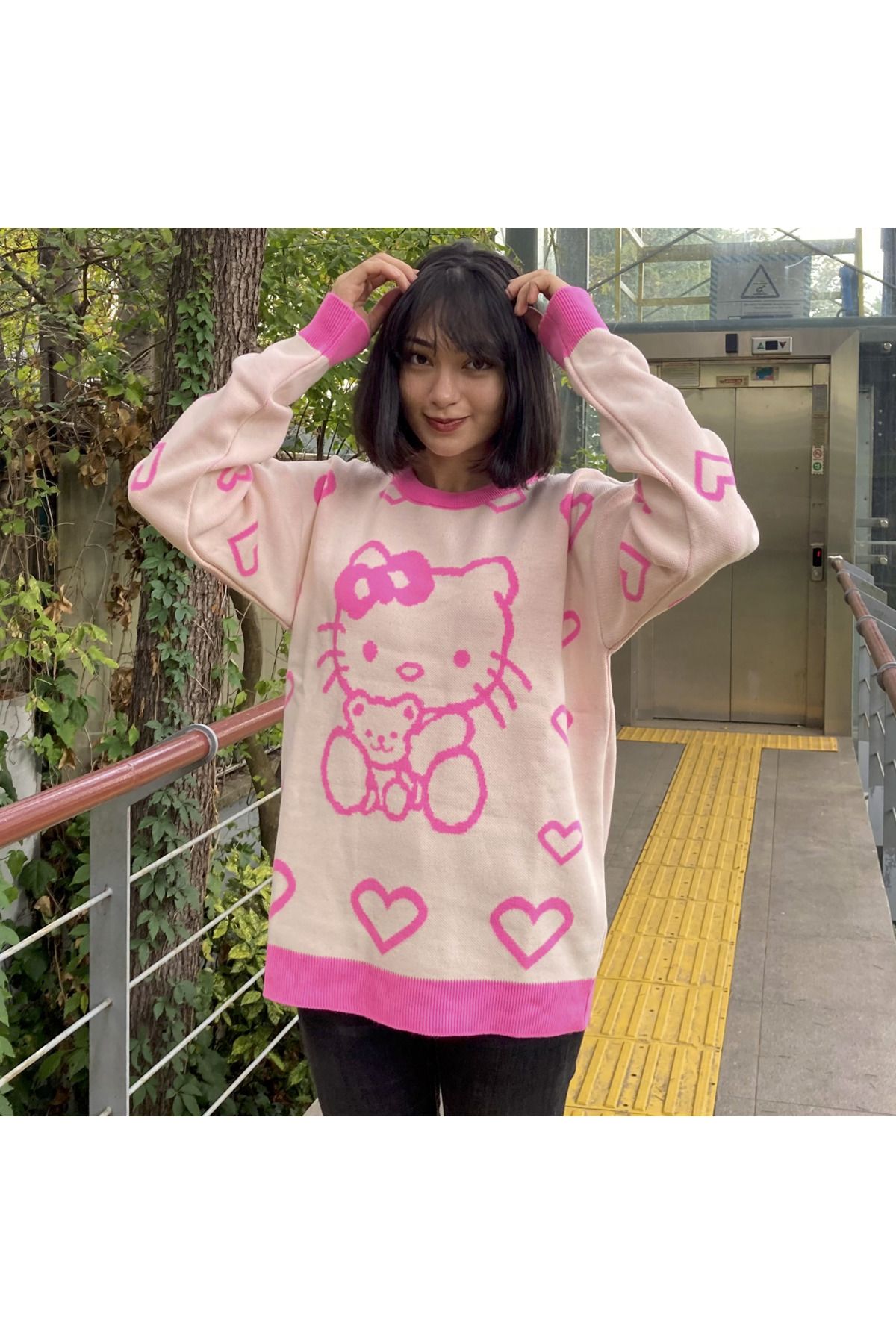 Le Savu Pink Hello Kitty Teddy Friend Patterned Ecru Color