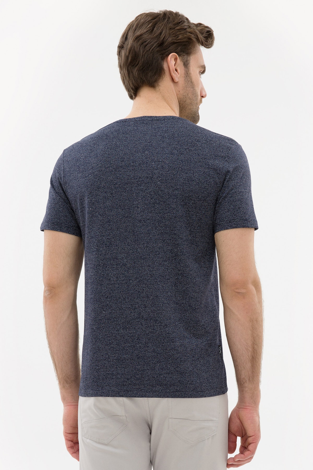 تی شرت پیر کاردین مردانه پنبه ای آبی سرمه ای  راسته Slim Fit/اسلیم فیت    Slim/اسلیم فیت Daily/روزانه | Pierre Cardin G021GL011.000.1087027 TR - تصویر 3