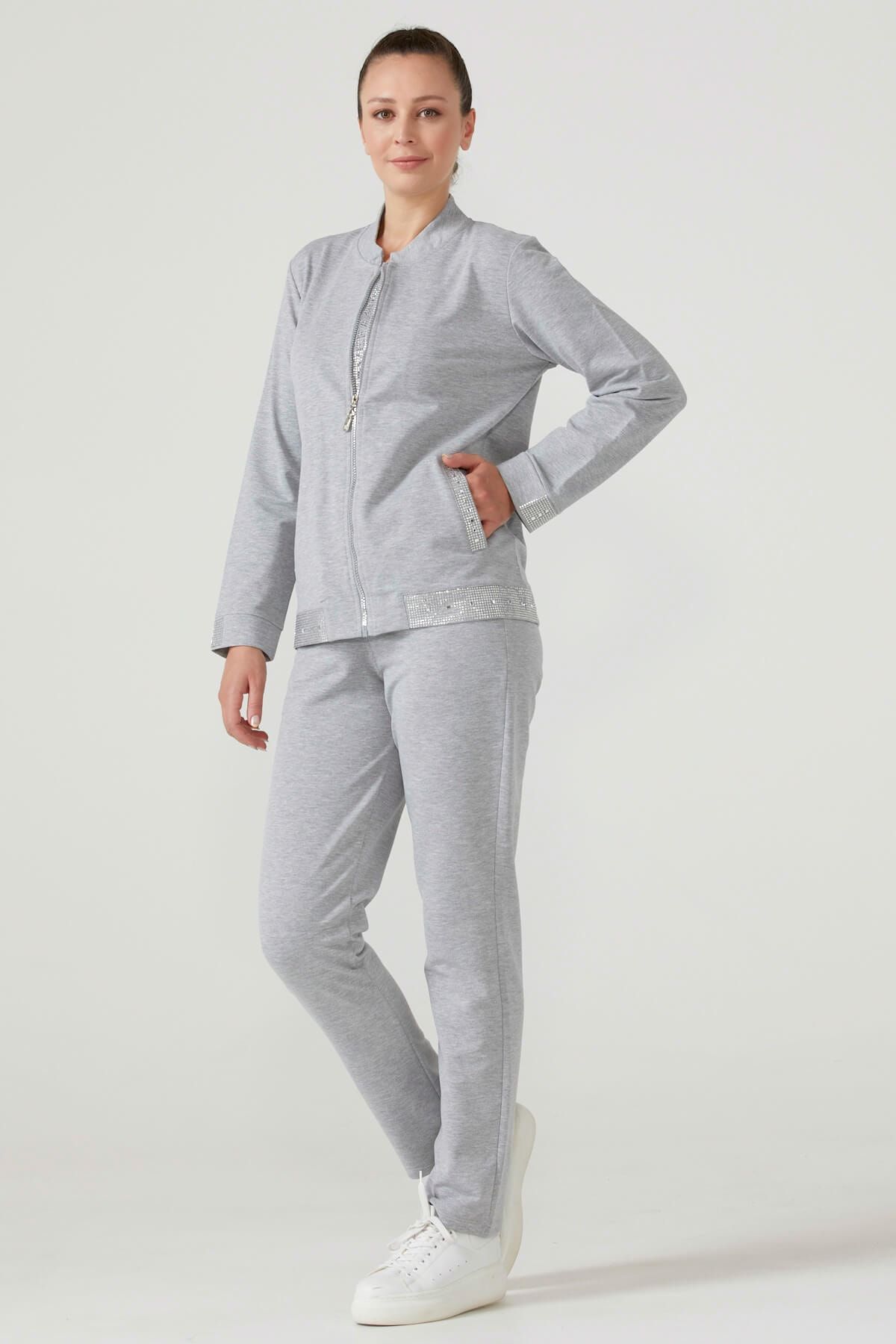 Crew neck hotsell tracksuit womens